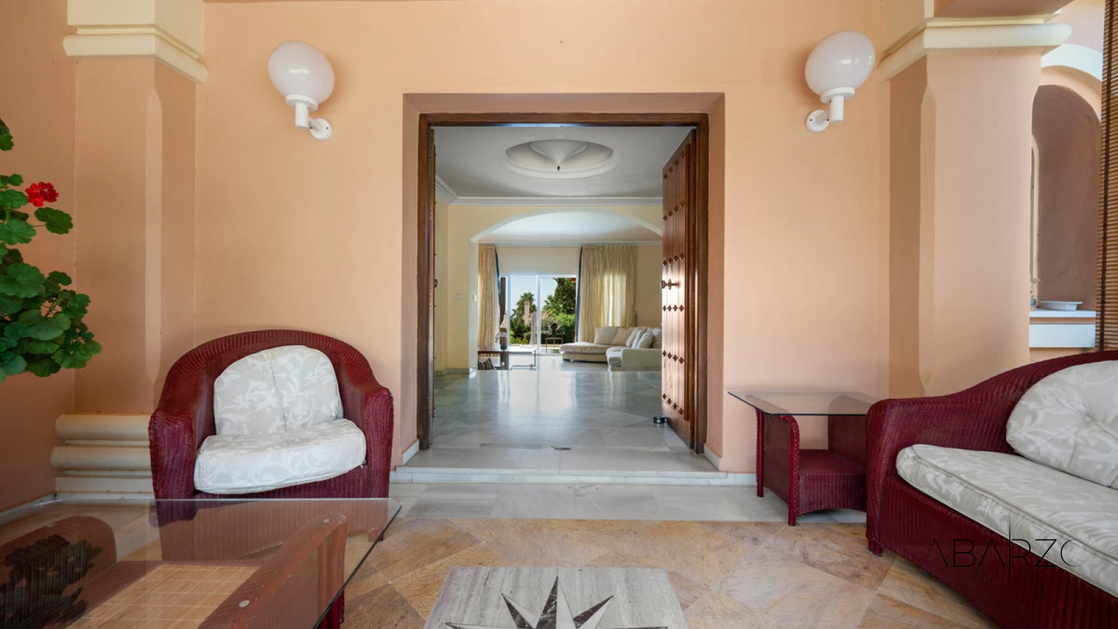 Villa for sale in Elviria with panoramic Mediterranean sea views — interior, Marbella East, Marbella (29 of 49)