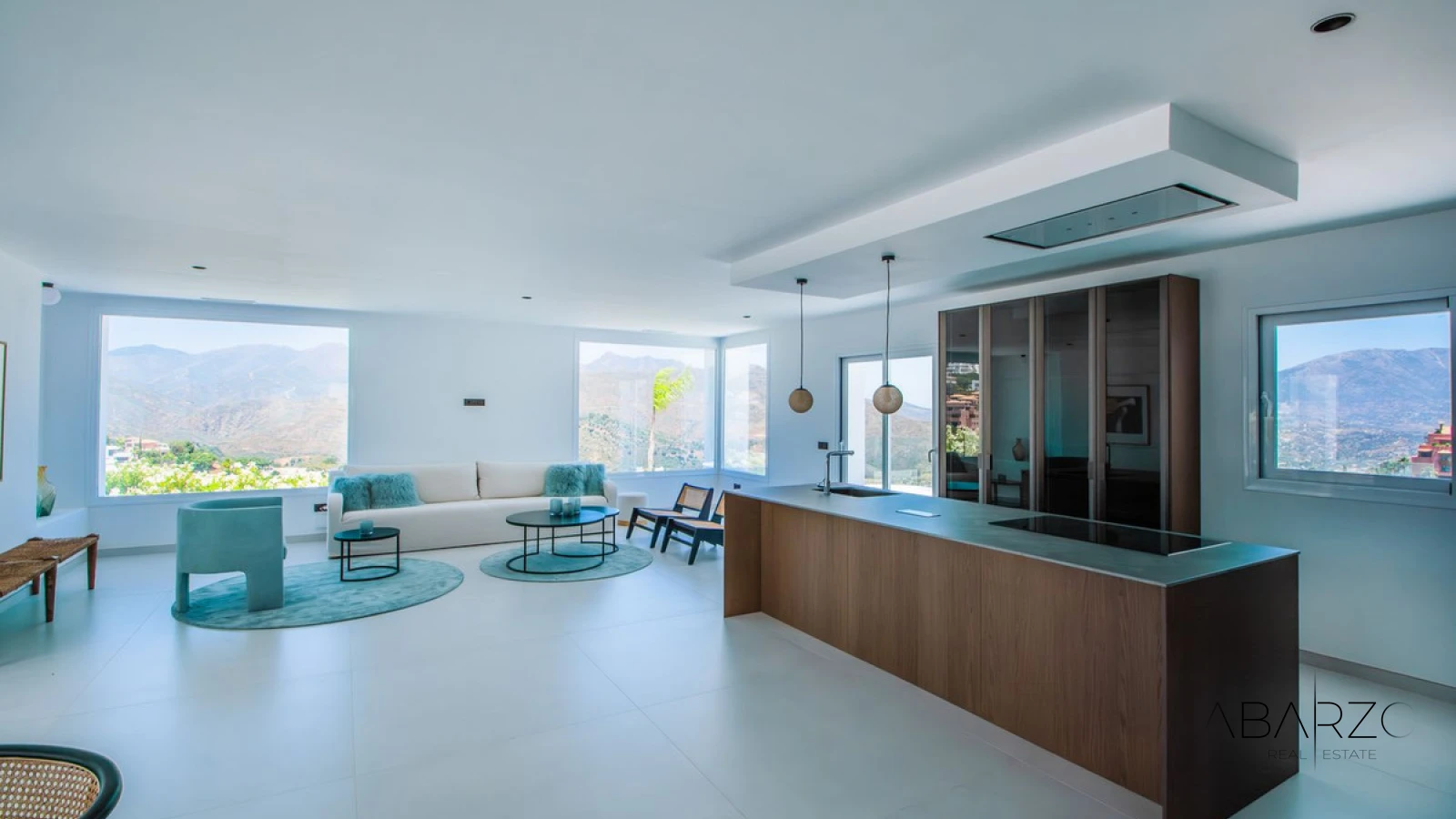 Casa moderna en La Mairena con vistas panorámicas y gran parcela — interior, Marbella East, Marbella (11 of 47)