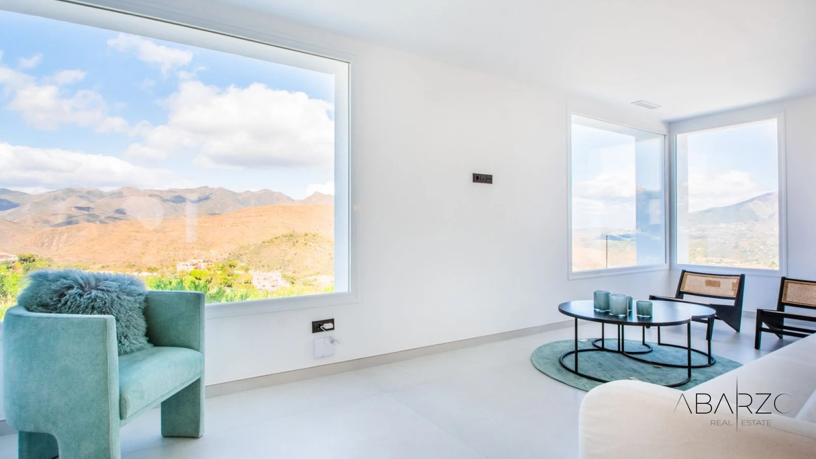 Casa moderna en La Mairena con vistas panorámicas y gran parcela — interior, Marbella East, Marbella (5 of 47)