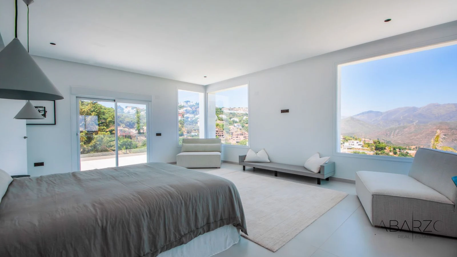 Casa moderna en La Mairena con vistas panorámicas y gran parcela — interior, Marbella East, Marbella (29 of 47)