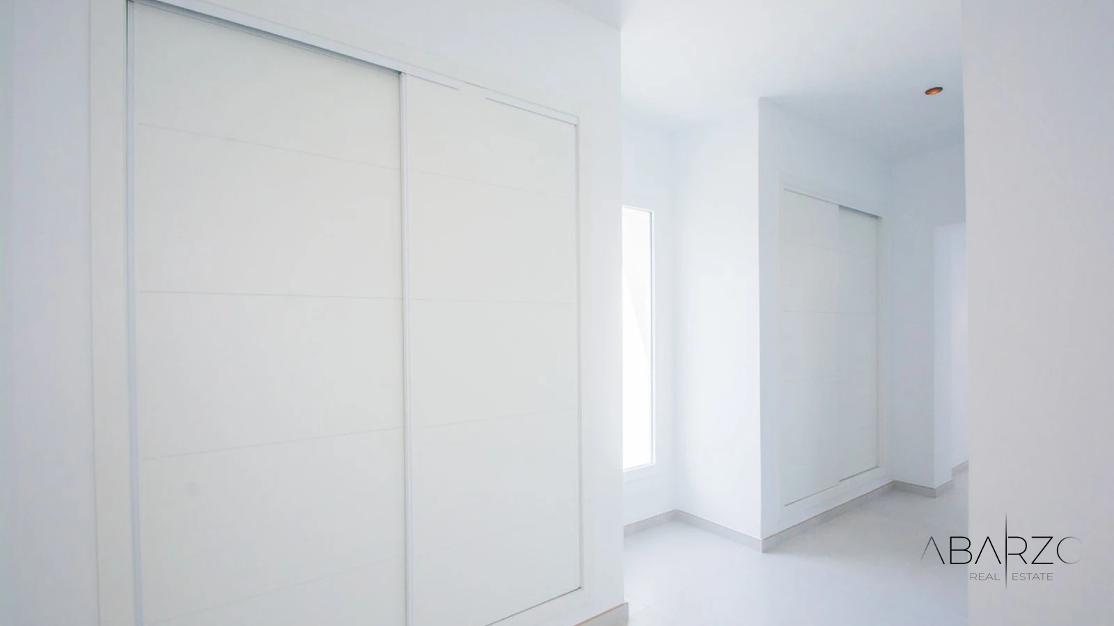 Casa moderna en La Mairena con vistas panorámicas y gran parcela — interior, Marbella East, Marbella (23 of 47)