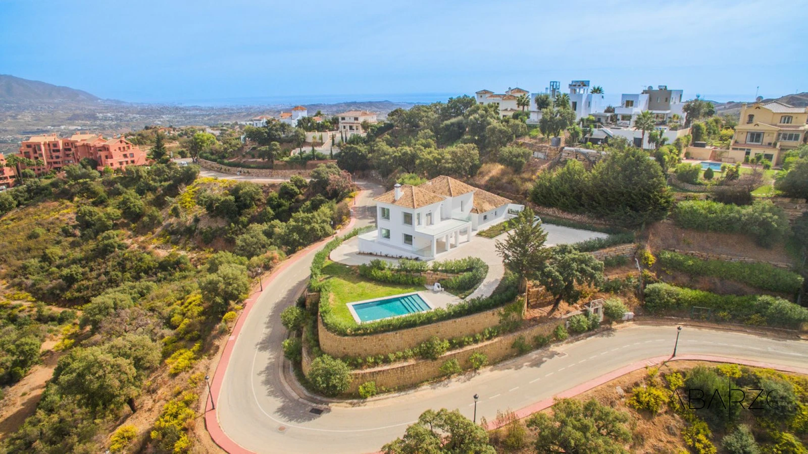 Casa moderna en La Mairena con vistas panorámicas y gran parcela — interior, Marbella East, Marbella (41 of 47)