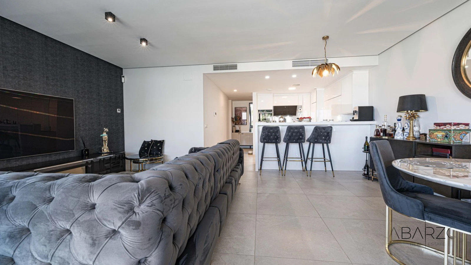 Duplex Apartment with Terraces and Resort Facilities in Cabopino, Marbella — interior, Marbella East, Marbella (11 of 47)
