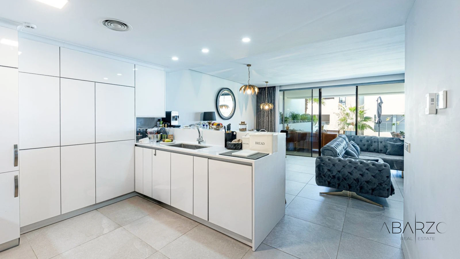 Duplex Apartment with Terraces and Resort Facilities in Cabopino, Marbella — interior, Marbella East, Marbella (15 of 47)