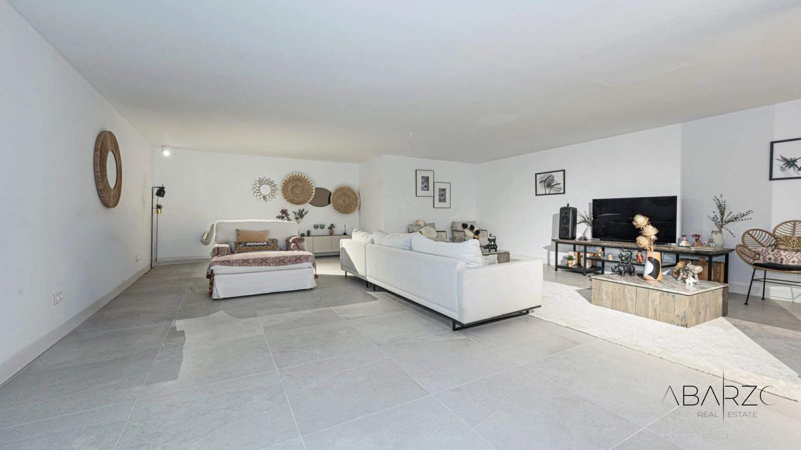 Duplex Apartment with Terraces and Resort Facilities in Cabopino, Marbella — interior, Marbella East, Marbella (31 of 47)