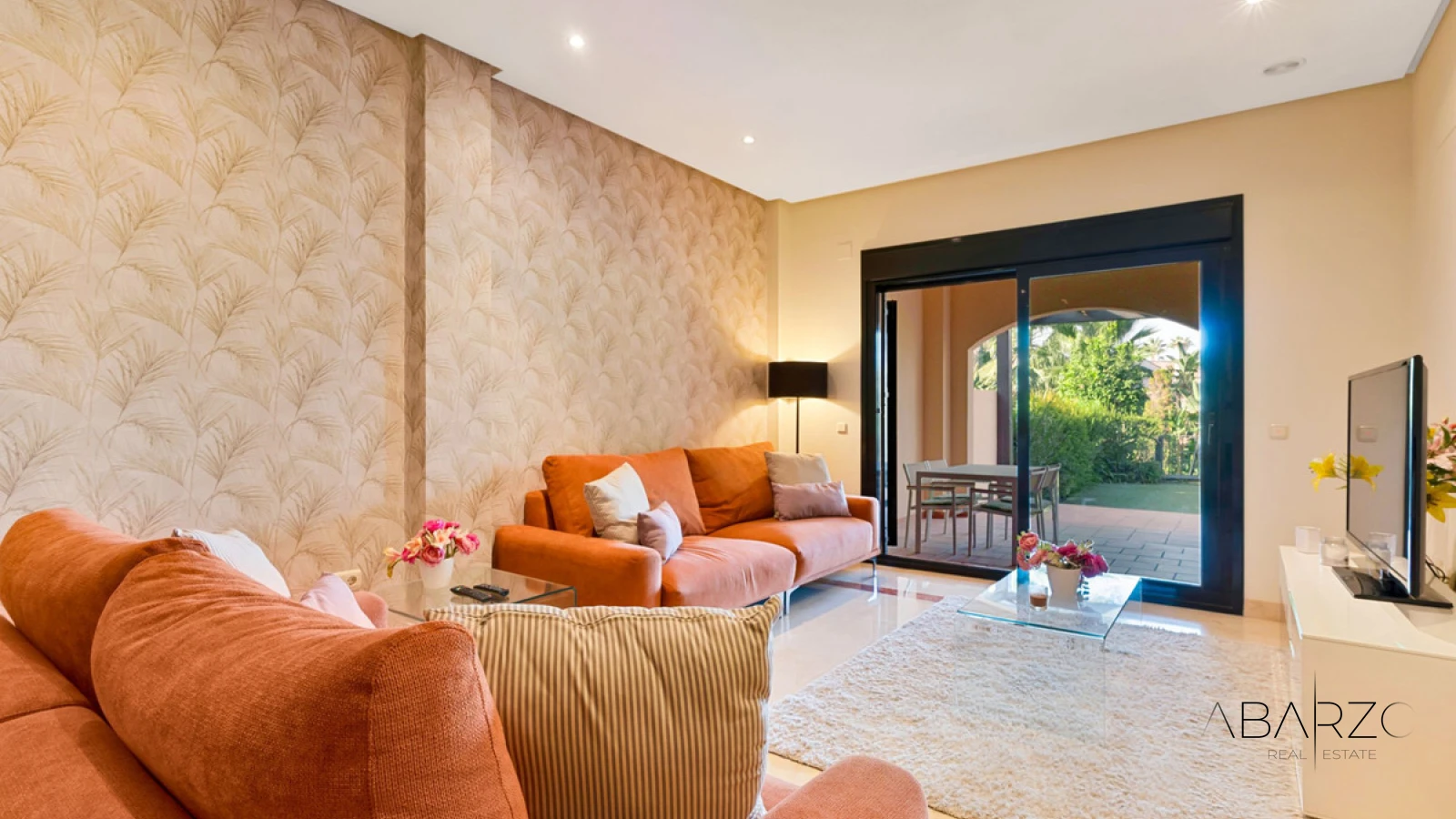 Las Mimosas de Puerto Banús: Spacious 2-Bedroom Garden Apartment near Beach — interior, Puerto Banús, Marbella (4 of 24)