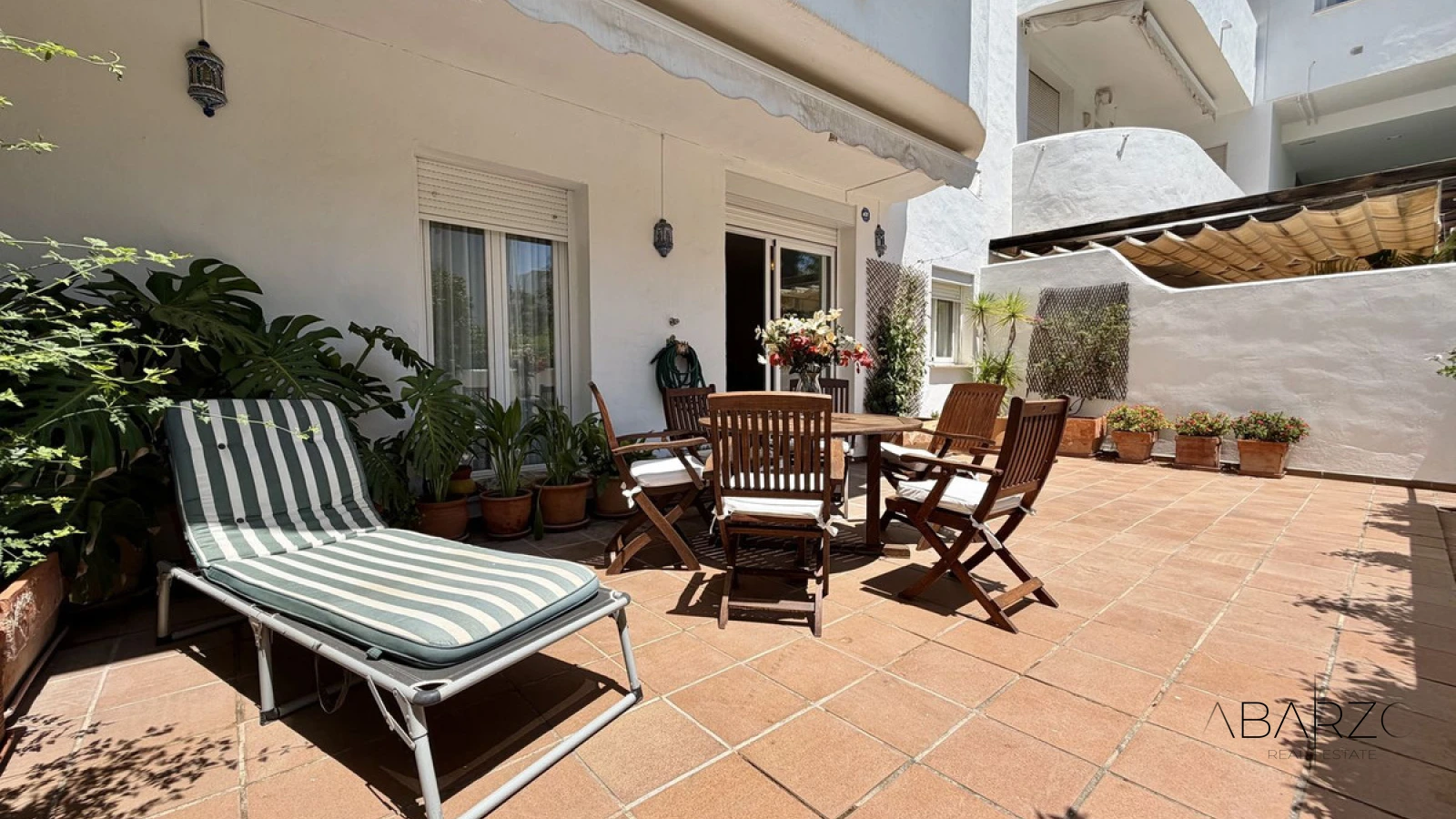Spacious Ground Floor Apartment on Marbella's Golden Mile Near the Beach — interior, Golden Mile, Marbella (5 of 31)