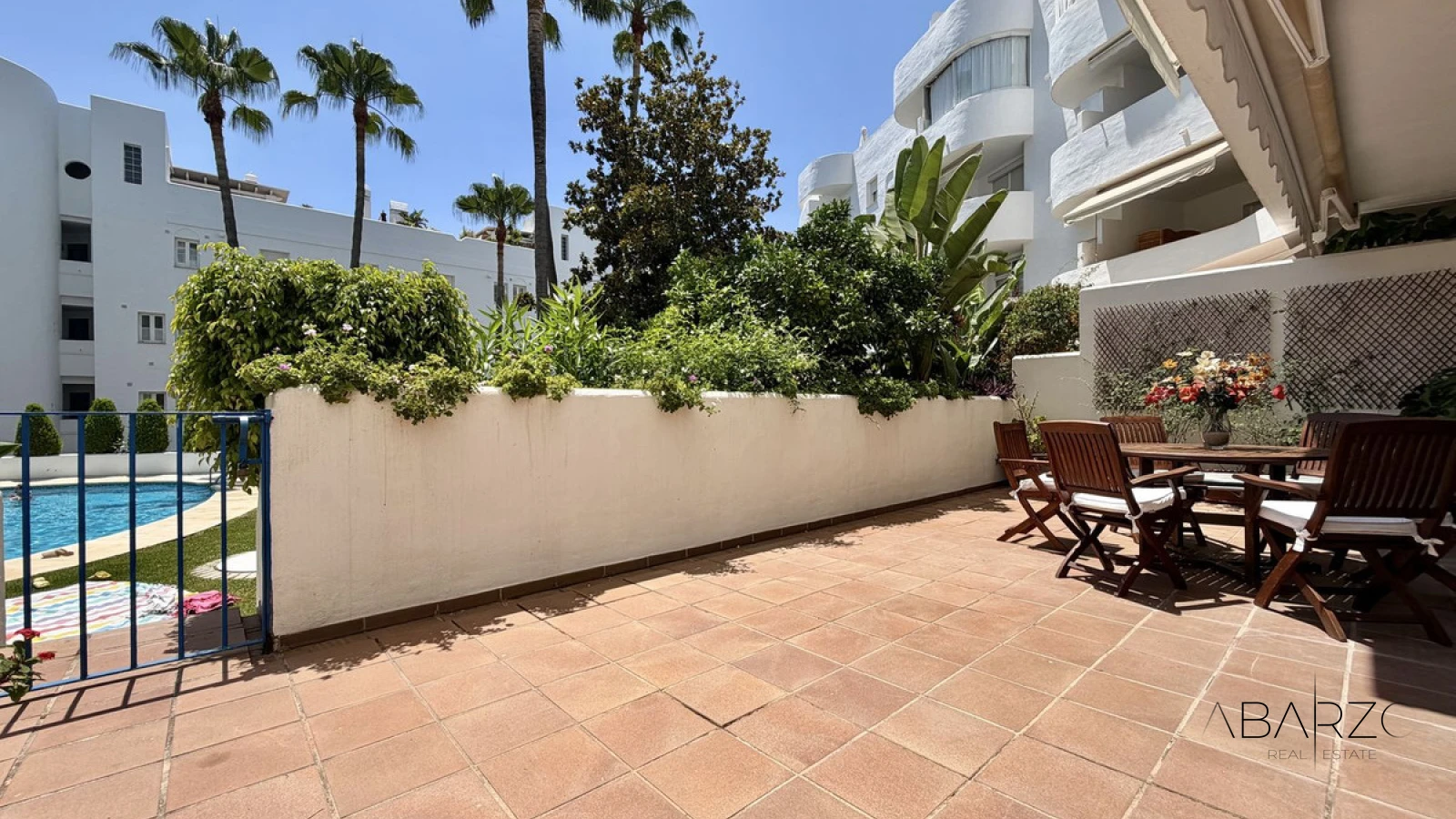 Spacious Ground Floor Apartment on Marbella's Golden Mile Near the Beach — interior, Golden Mile, Marbella (4 of 31)