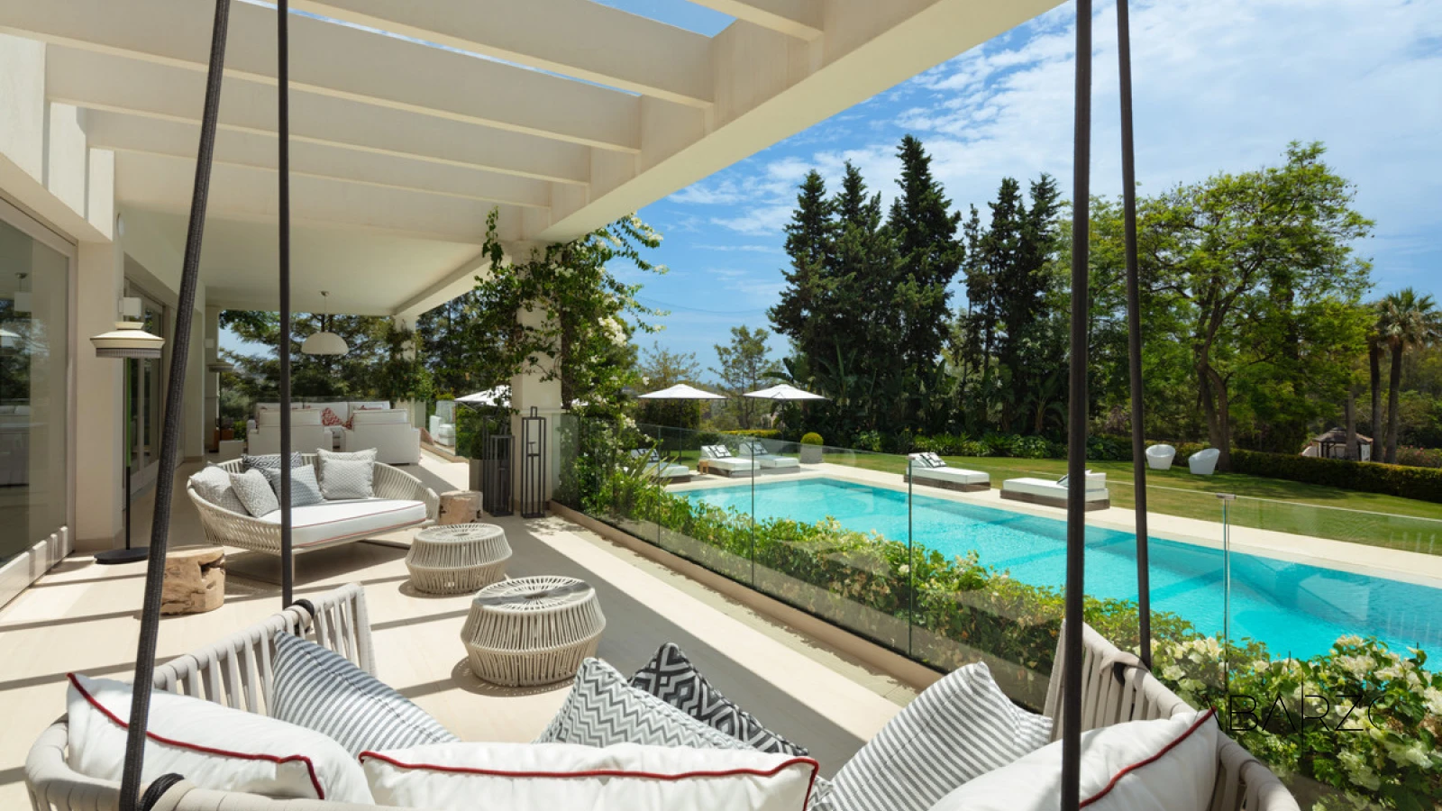 Luxurious villa in Marbella's Aloha Golf Valley with front-line golf views and guest house — interior, Nueva Andalucía, Marbella (20 of 49)