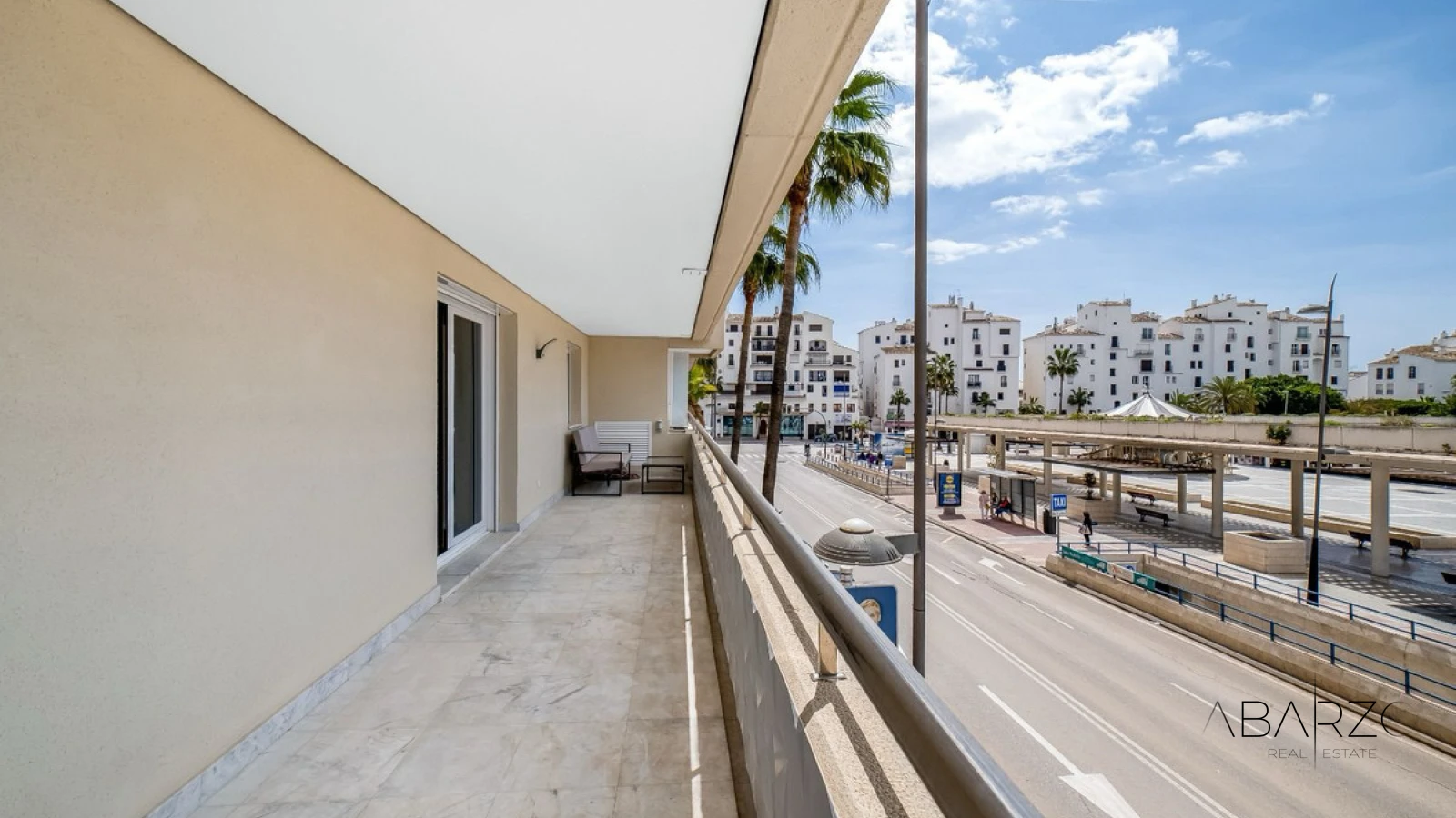 Spacious Two-Bedroom Apartment with Terrace in the Heart of Puerto Banús — interior, Puerto Banús, Marbella (11 of 23)