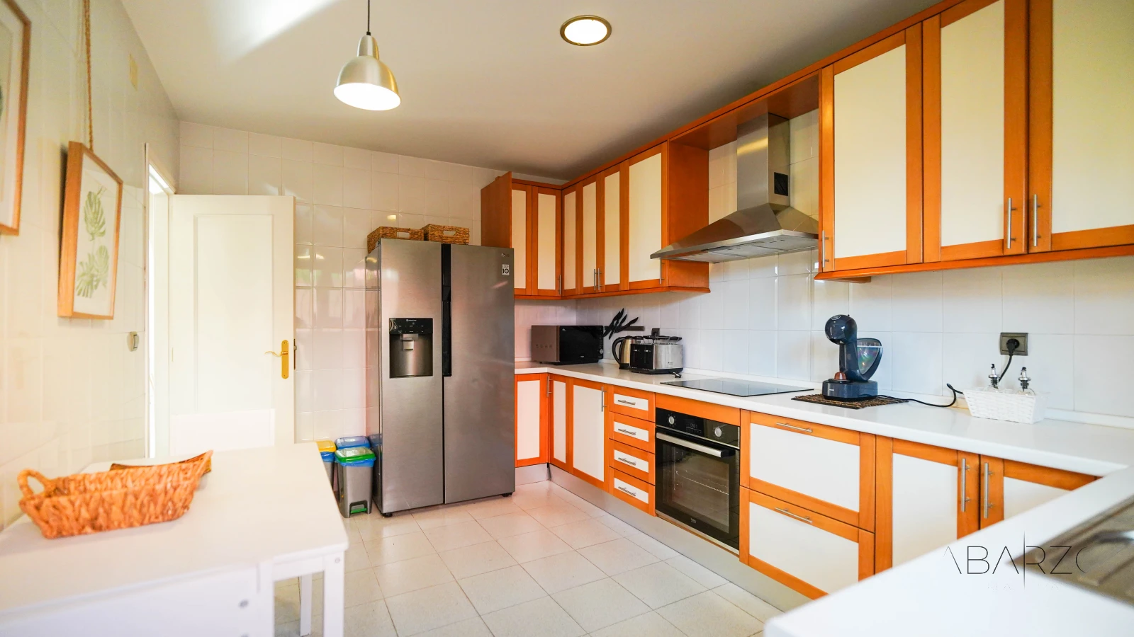 Semi-detached house in Río Real, Marbella with private pool and landscaped garden — interior, Marbella East, Marbella (46 of 67)