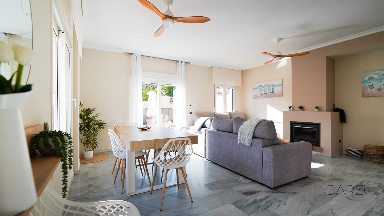 Semi-detached house in Río Real, Marbella with private pool and landscaped garden — interior, Marbella East, Marbella (8 of 67)