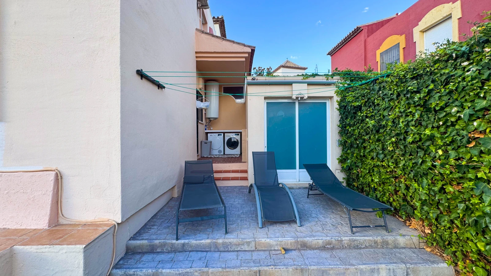 Semi-detached house in Río Real, Marbella with private pool and landscaped garden — interior, Marbella East, Marbella (62 of 67)