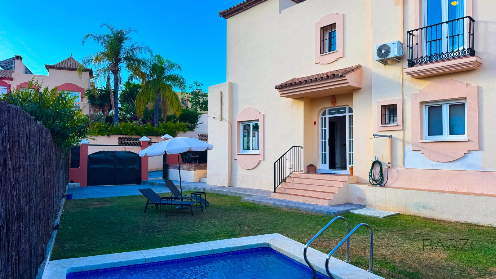 Semi-detached house in Río Real, Marbella with private pool and landscaped garden — interior, Marbella East, Marbella (61 of 67)