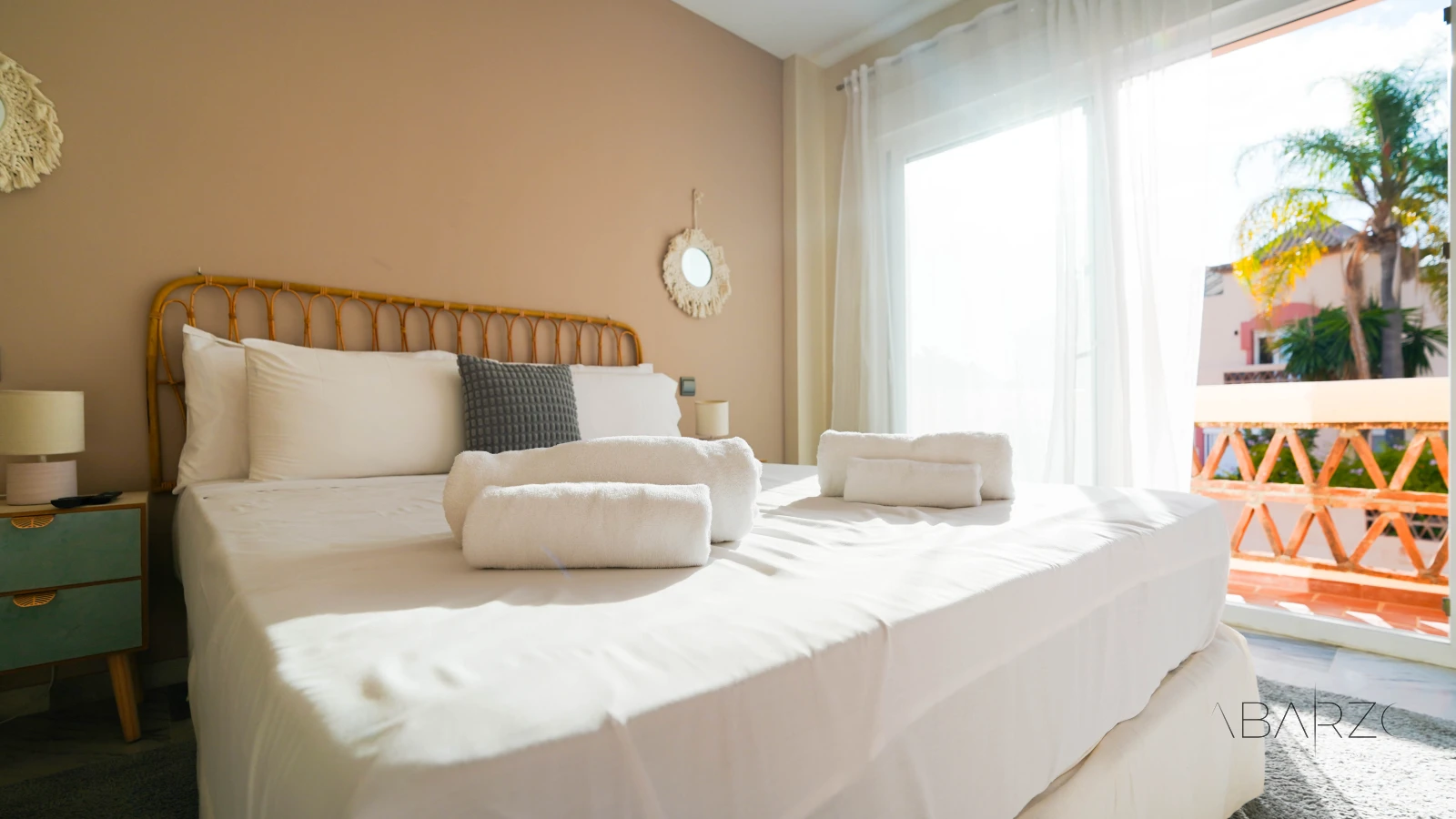 Semi-detached house in Río Real, Marbella with private pool and landscaped garden — interior, Marbella East, Marbella (26 of 67)