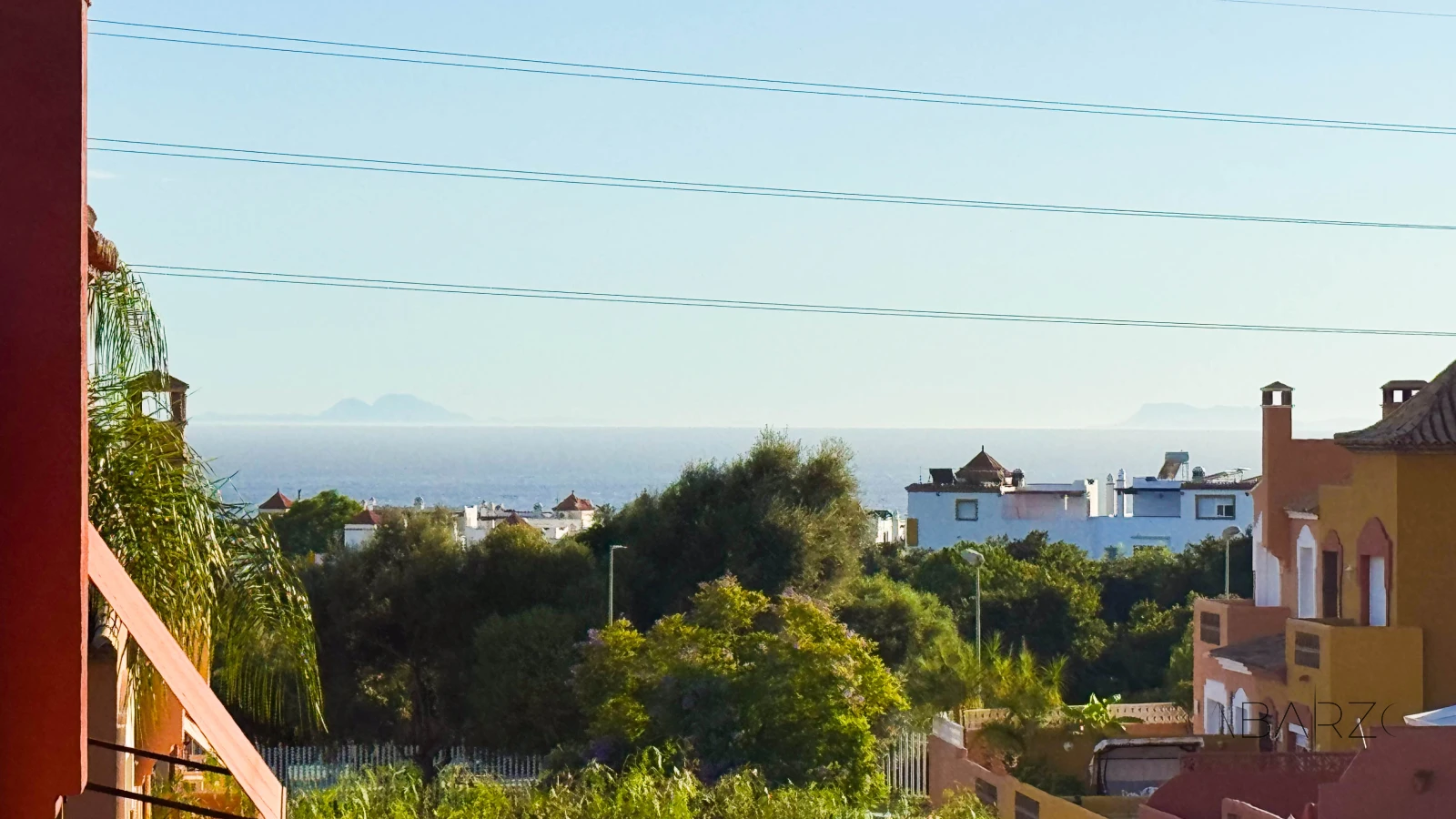 Semi-detached house in Río Real, Marbella with private pool and landscaped garden — interior, Marbella East, Marbella (28 of 67)