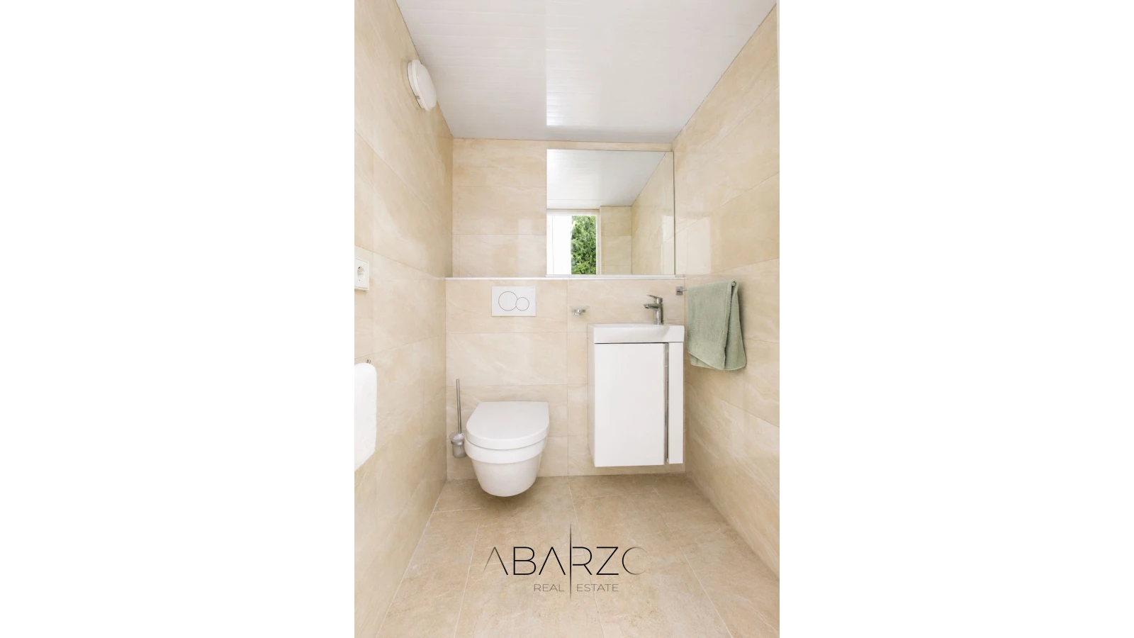 Villa reformada de tres dormitorios en Ricmar, El Rosario, Marbella — andando a la playa — interior, Marbella East, Marbella (29 of 32)