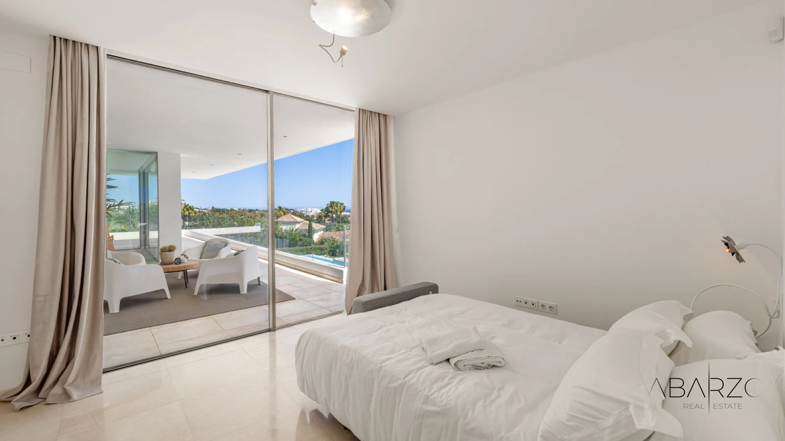 Villa in La Cerquilla, Nueva Andalucía with Panoramic Views and Private Tennis Court — interior, Nueva Andalucía, Marbella (27 of 48)