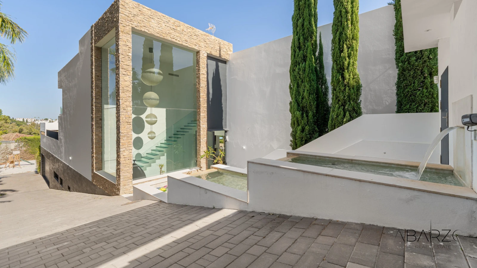 Villa in La Cerquilla, Nueva Andalucía with Panoramic Views and Private Tennis Court — interior, Nueva Andalucía, Marbella (36 of 48)