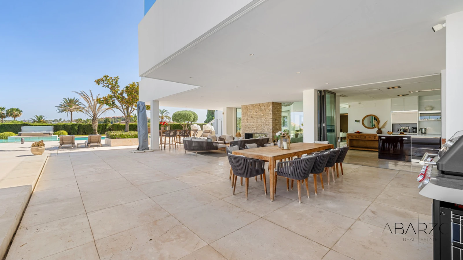 Villa in La Cerquilla, Nueva Andalucía with Panoramic Views and Private Tennis Court — interior, Nueva Andalucía, Marbella (37 of 48)