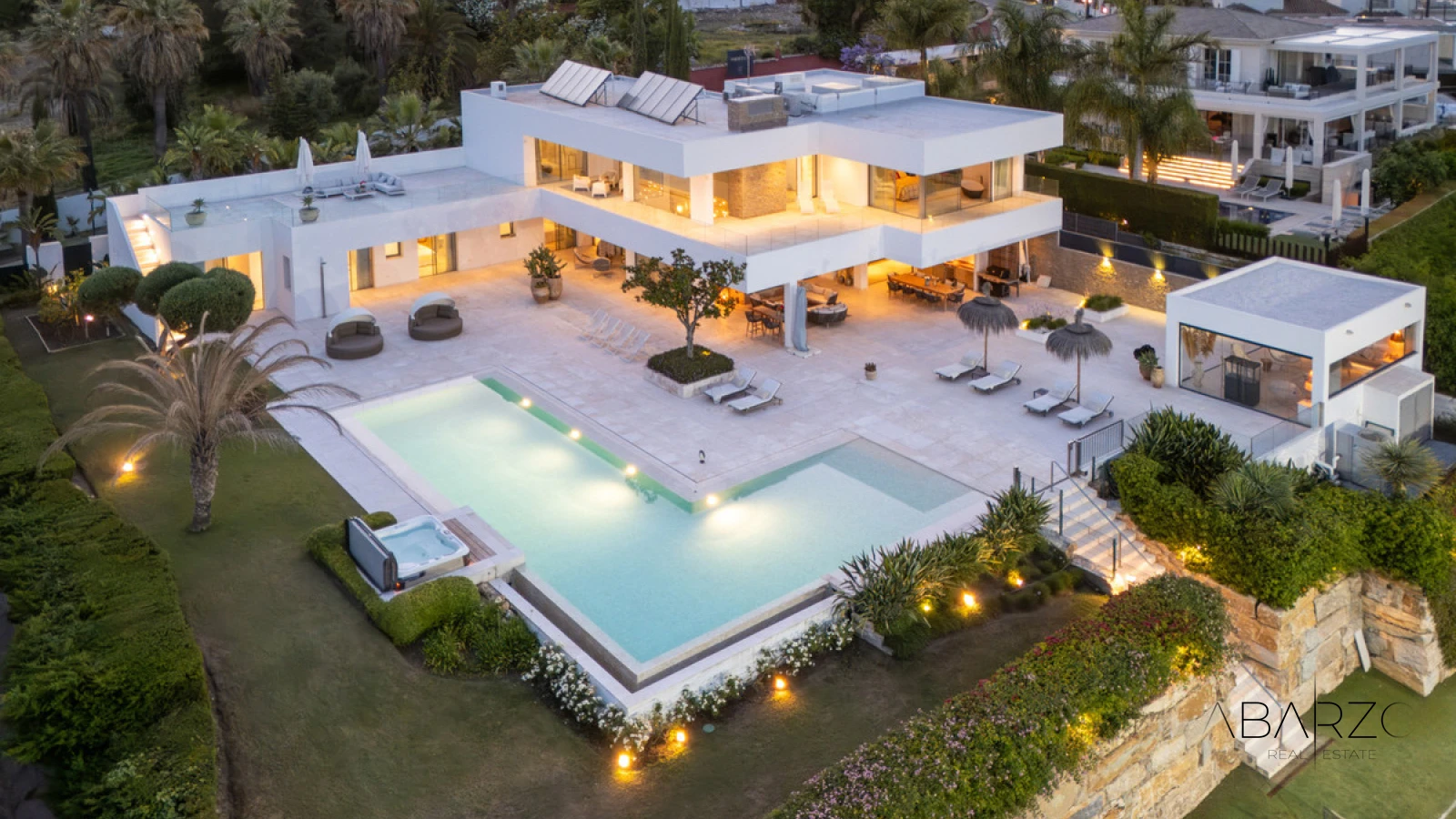Villa in La Cerquilla, Nueva Andalucía with Panoramic Views and Private Tennis Court — interior, Nueva Andalucía, Marbella (44 of 48)