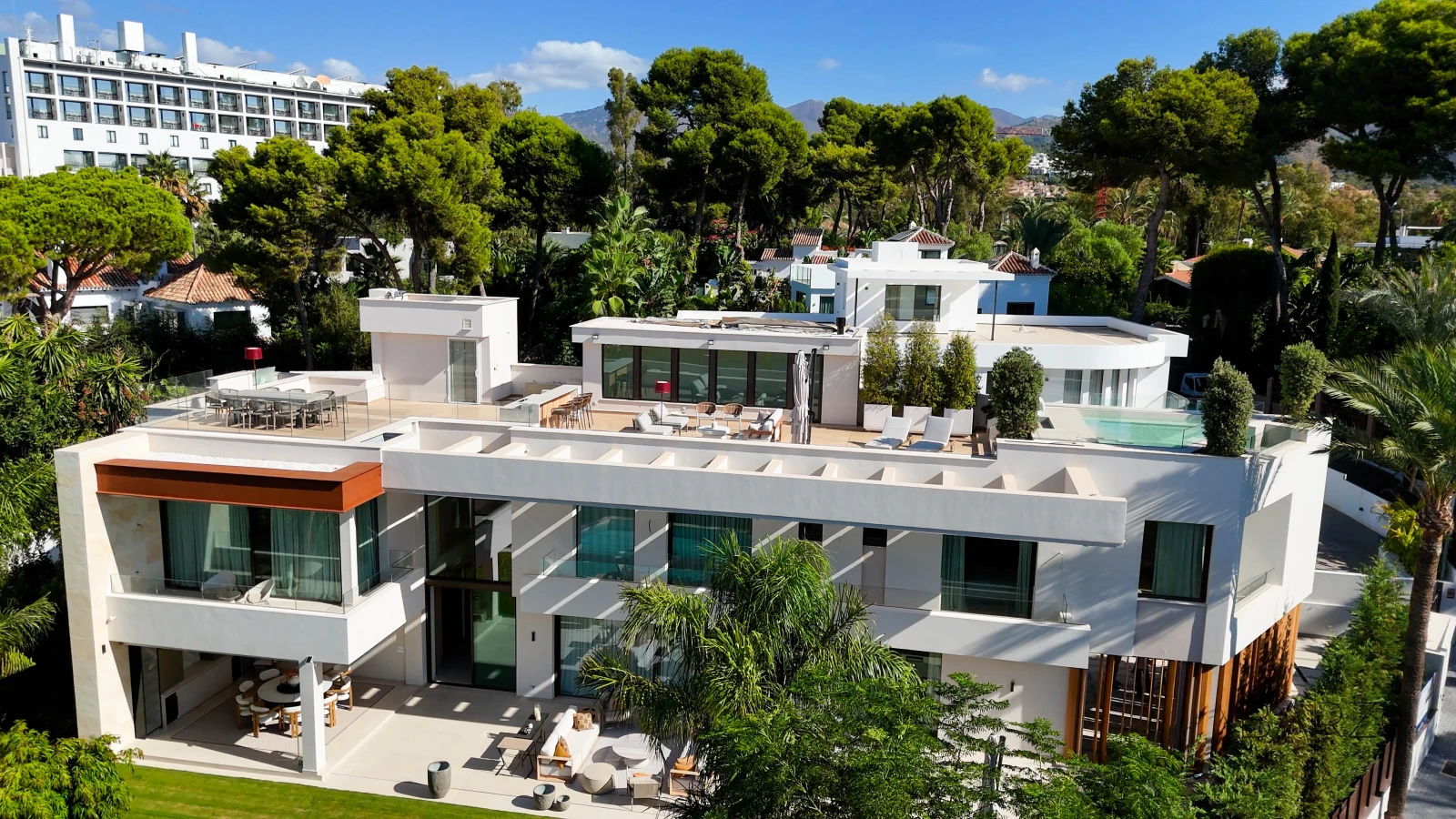 Key Ready Modern New-Build Villa in Los Monteros Playa, Marbella with Sea Views — interior, Marbella East, Marbella (87 of 89)