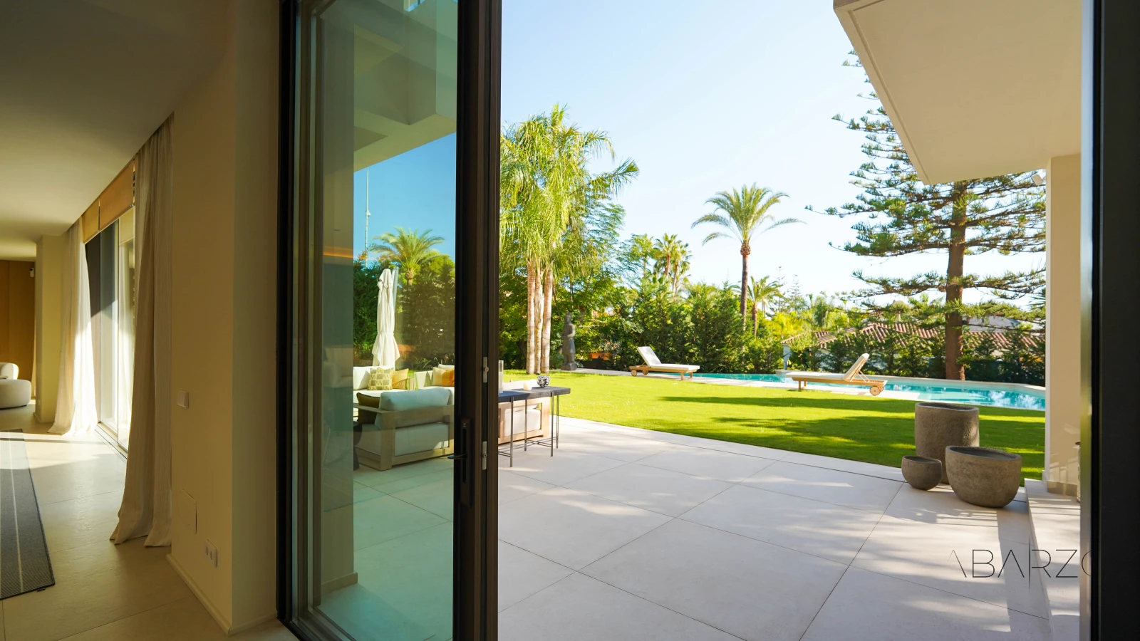 Key Ready Modern New-Build Villa in Los Monteros Playa, Marbella with Sea Views — interior, Marbella East, Marbella (43 of 89)