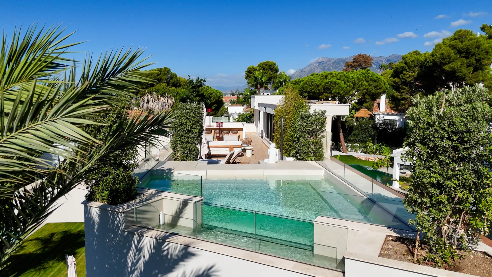 Key Ready Modern New-Build Villa in Los Monteros Playa, Marbella with Sea Views — interior, Marbella East, Marbella (17 of 89)