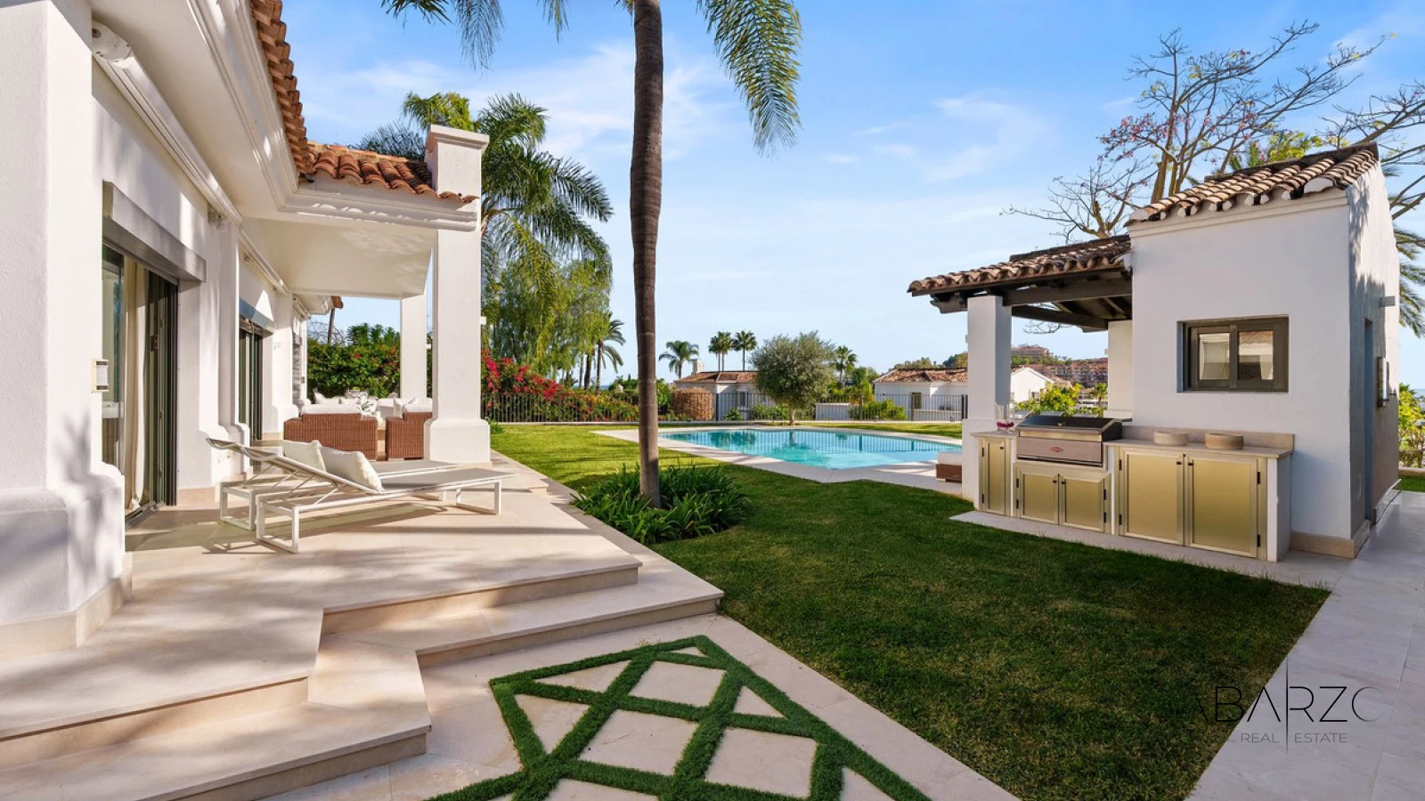 Villa in Haza del Conde, Nueva Andalucía with Sea Views and Private Pool — interior, Nueva Andalucía, Marbella (16 of 49)