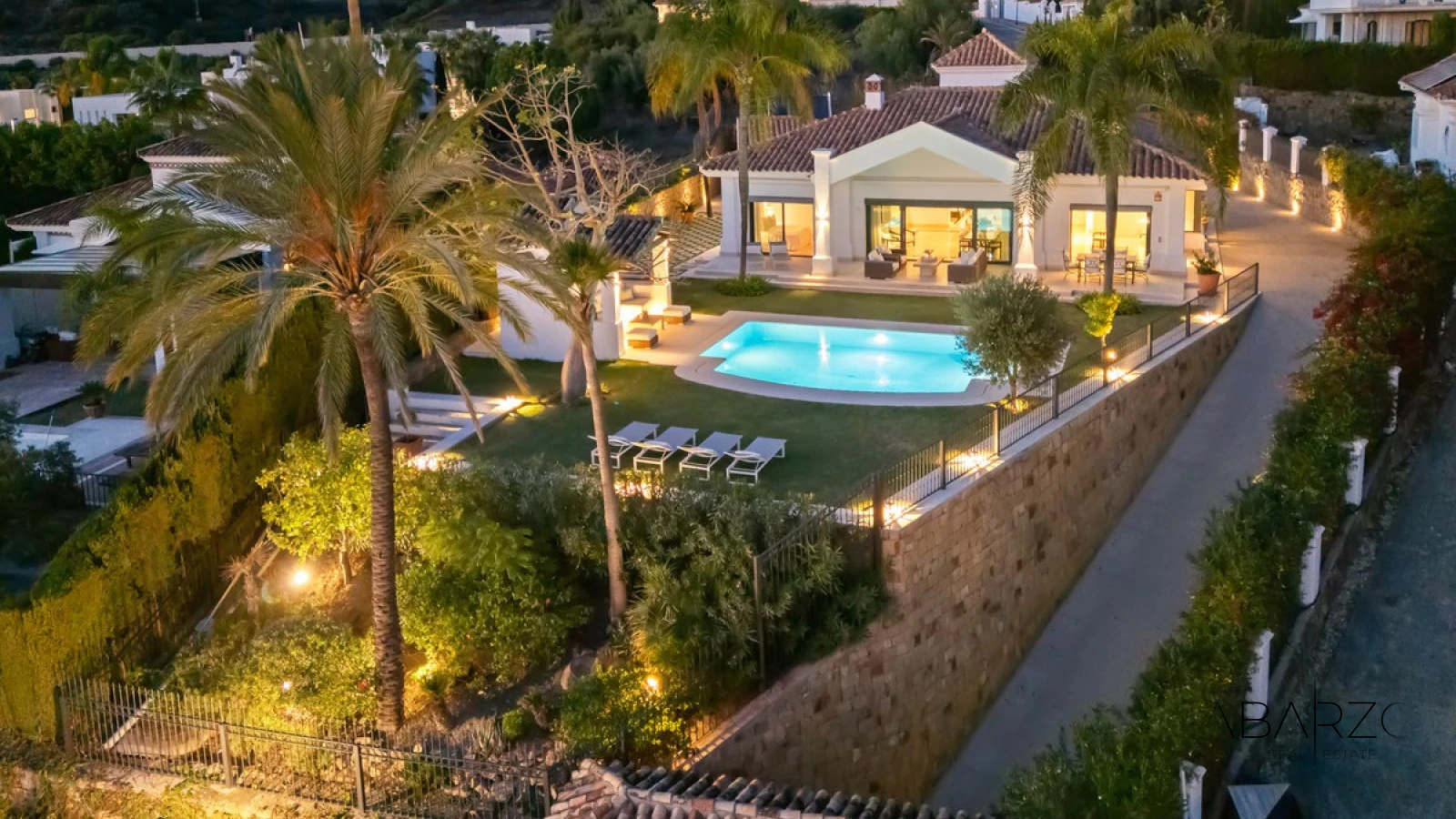 Villa in Haza del Conde, Nueva Andalucía with Sea Views and Private Pool — interior, Nueva Andalucía, Marbella (49 of 49)