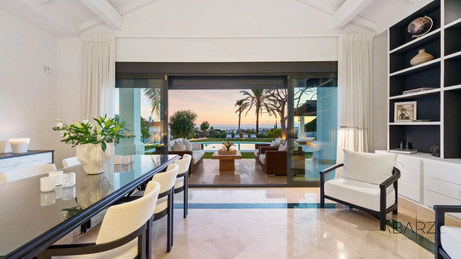 Villa in Haza del Conde, Nueva Andalucía with Sea Views and Private Pool — interior, Nueva Andalucía, Marbella (34 of 49)