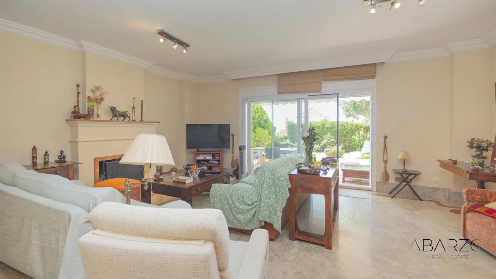 Casa pareada con vistas al golf y al mar en Santa Clara Golf, Marbella — interior, Marbella East, Marbella (41 of 46)