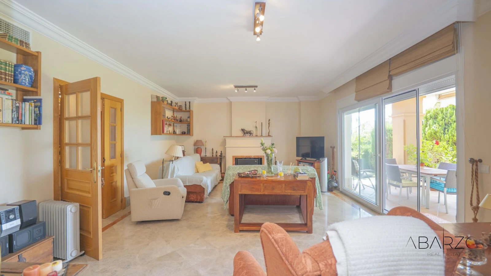 Casa pareada con vistas al golf y al mar en Santa Clara Golf, Marbella — interior, Marbella East, Marbella (5 of 46)