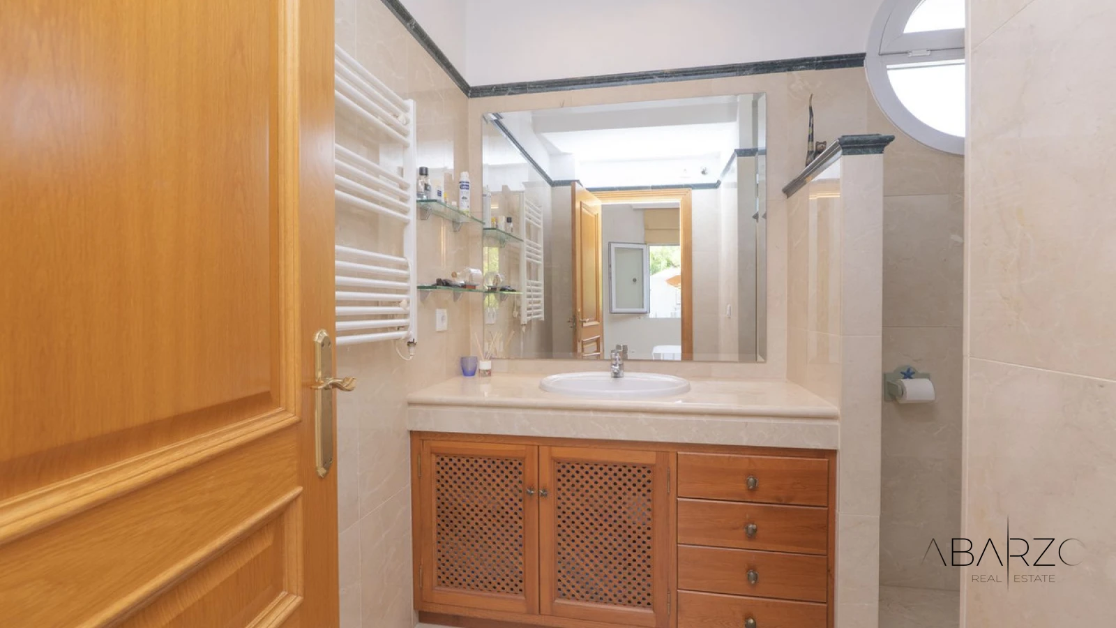 Casa pareada con vistas al golf y al mar en Santa Clara Golf, Marbella — interior, Marbella East, Marbella (11 of 46)