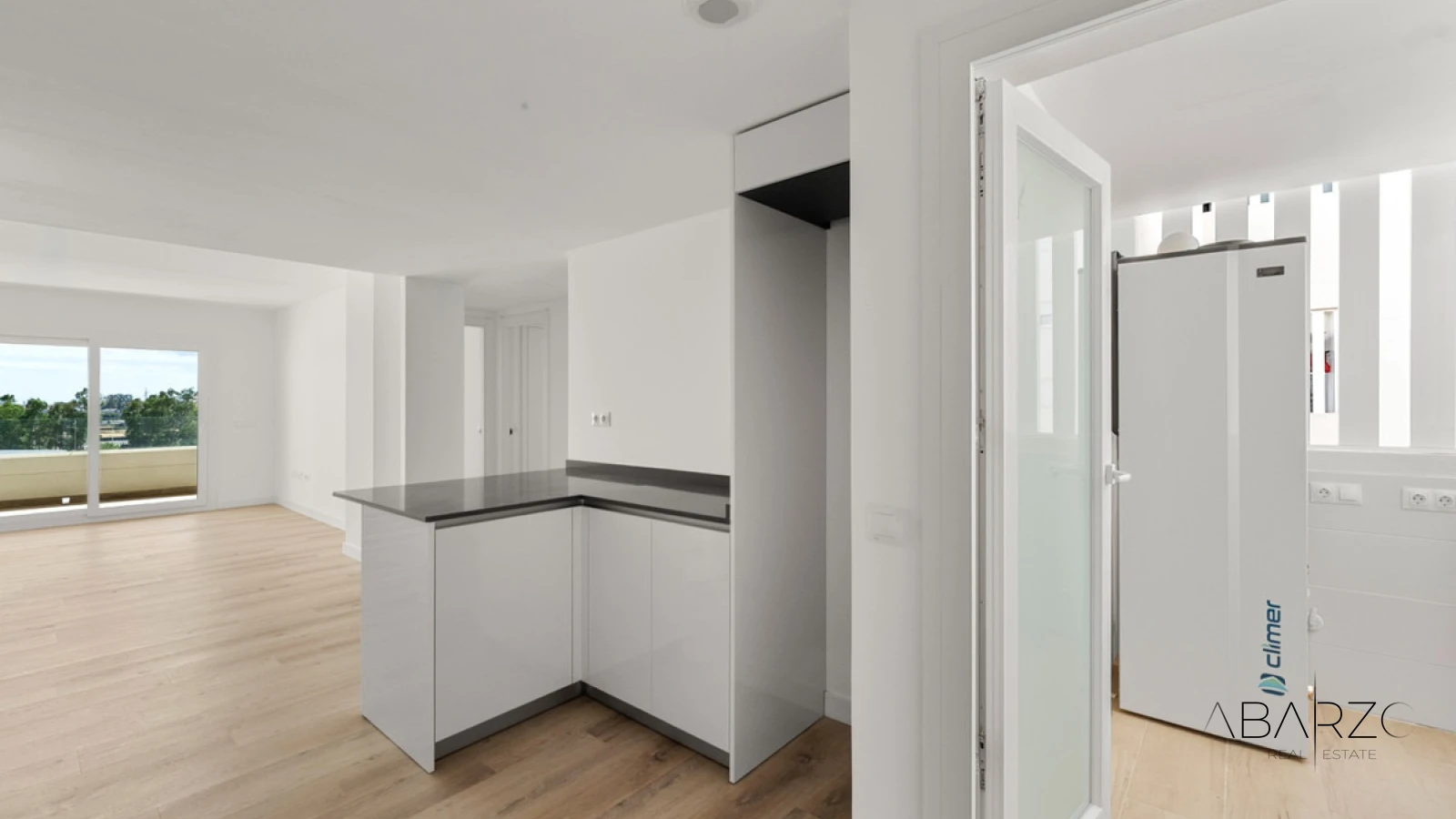 Apartamento a estrenar con piscina en la azotea en La Campana, Nueva Andalucía, Marbella — interior, Nueva Andalucía, Marbella (10 of 27)