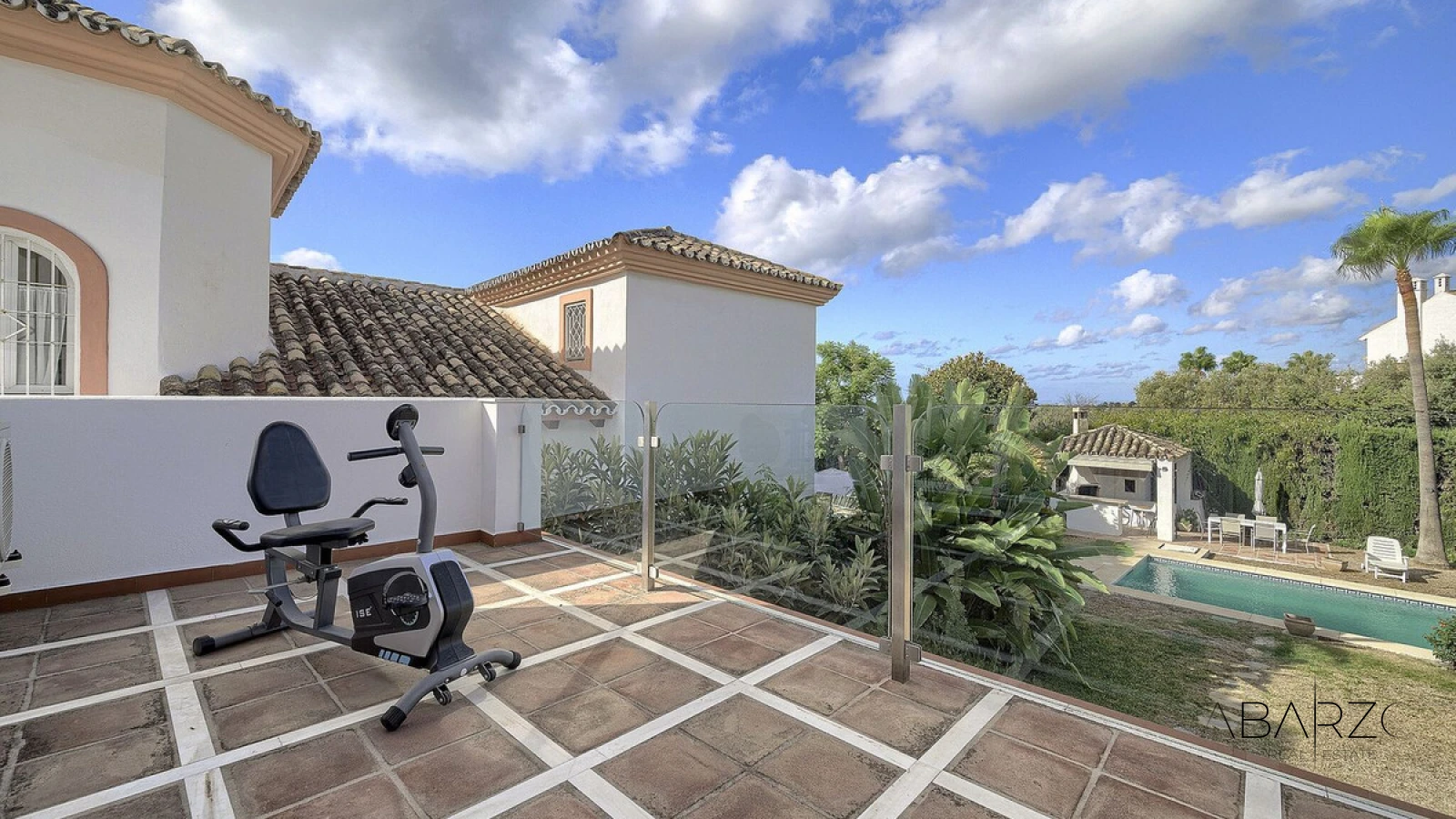 Villa independiente de cinco dormitorios con vistas al mar cerca de Marbella Centro — interior, Marbella Centro, Marbella (24 of 42)