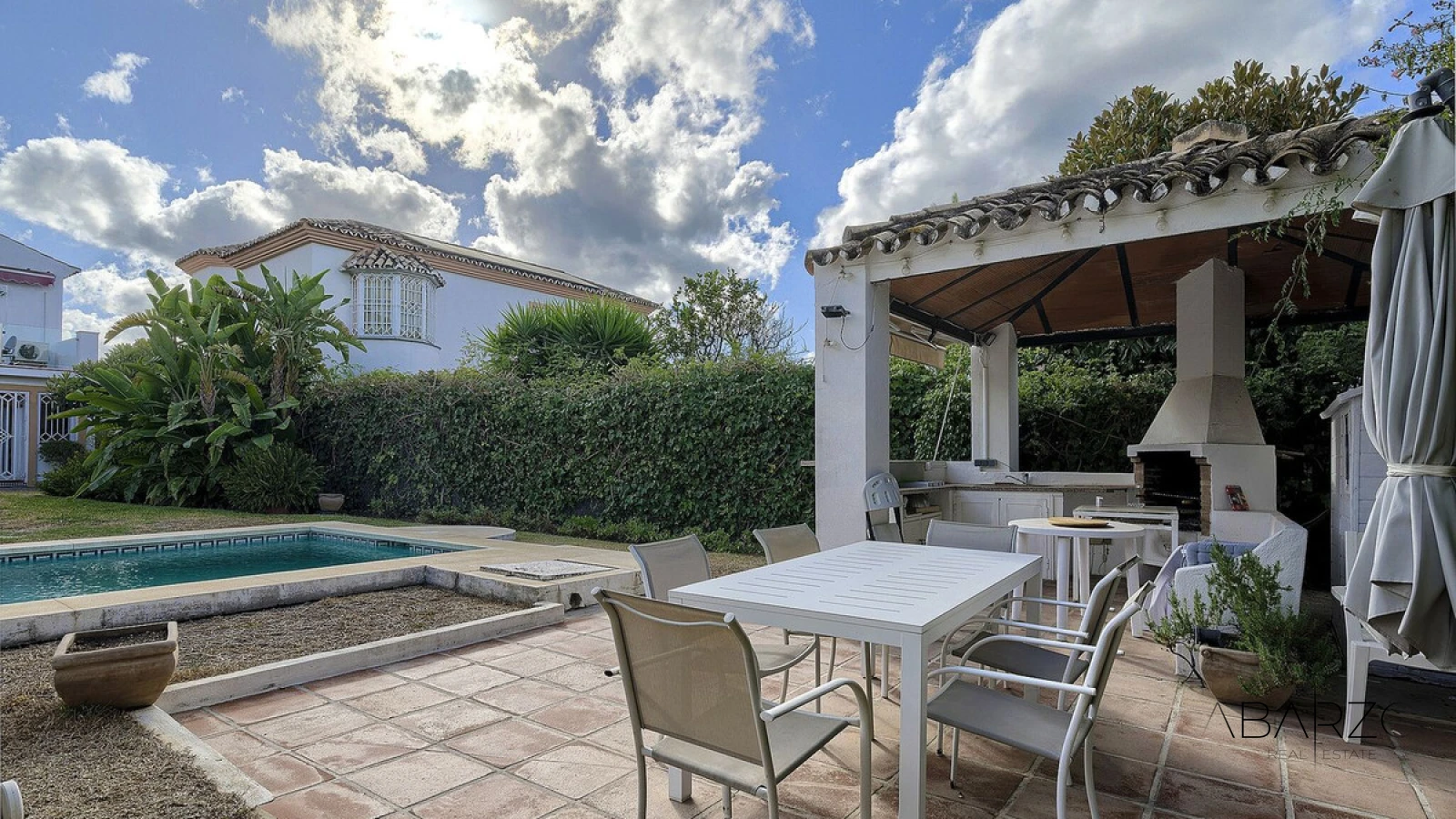 Villa independiente de cinco dormitorios con vistas al mar cerca de Marbella Centro — interior, Marbella Centro, Marbella (2 of 42)
