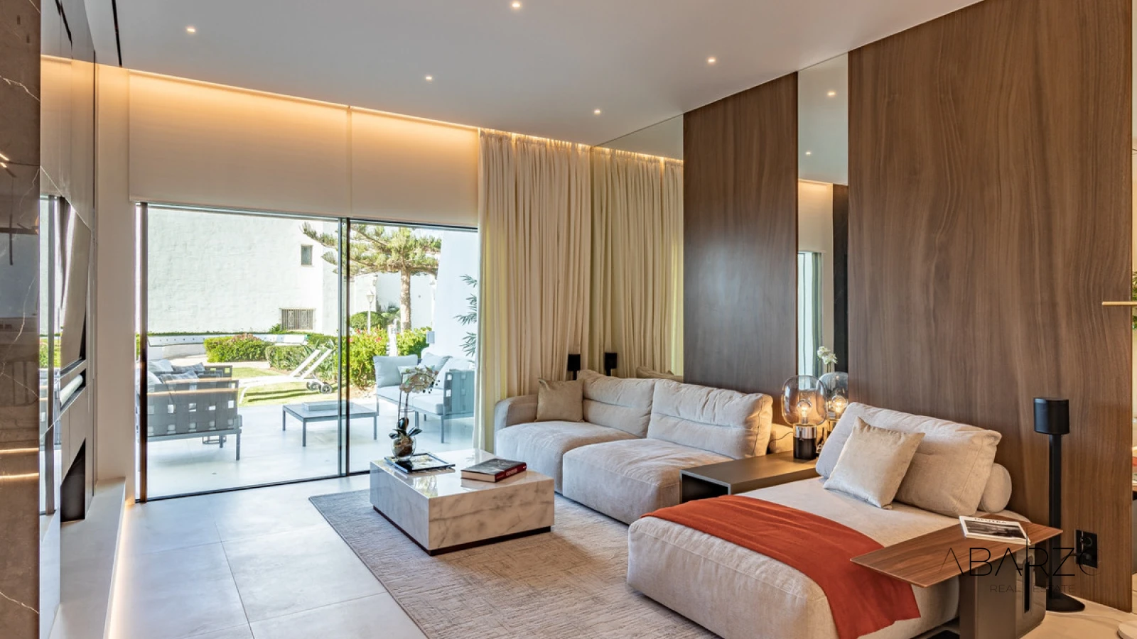 Modern townhouse in Coral Beach Marbella with sea access and 4 bedrooms — interior, Golden Mile, Marbella (3 of 47)