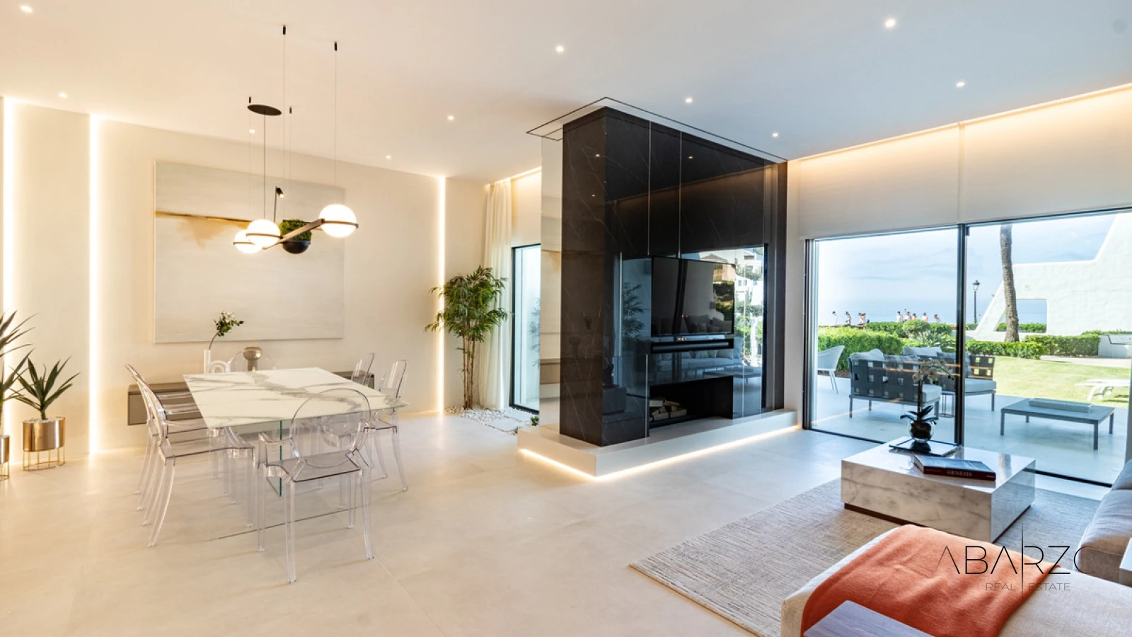 Modern townhouse in Coral Beach Marbella with sea access and 4 bedrooms — interior, Golden Mile, Marbella (2 of 47)