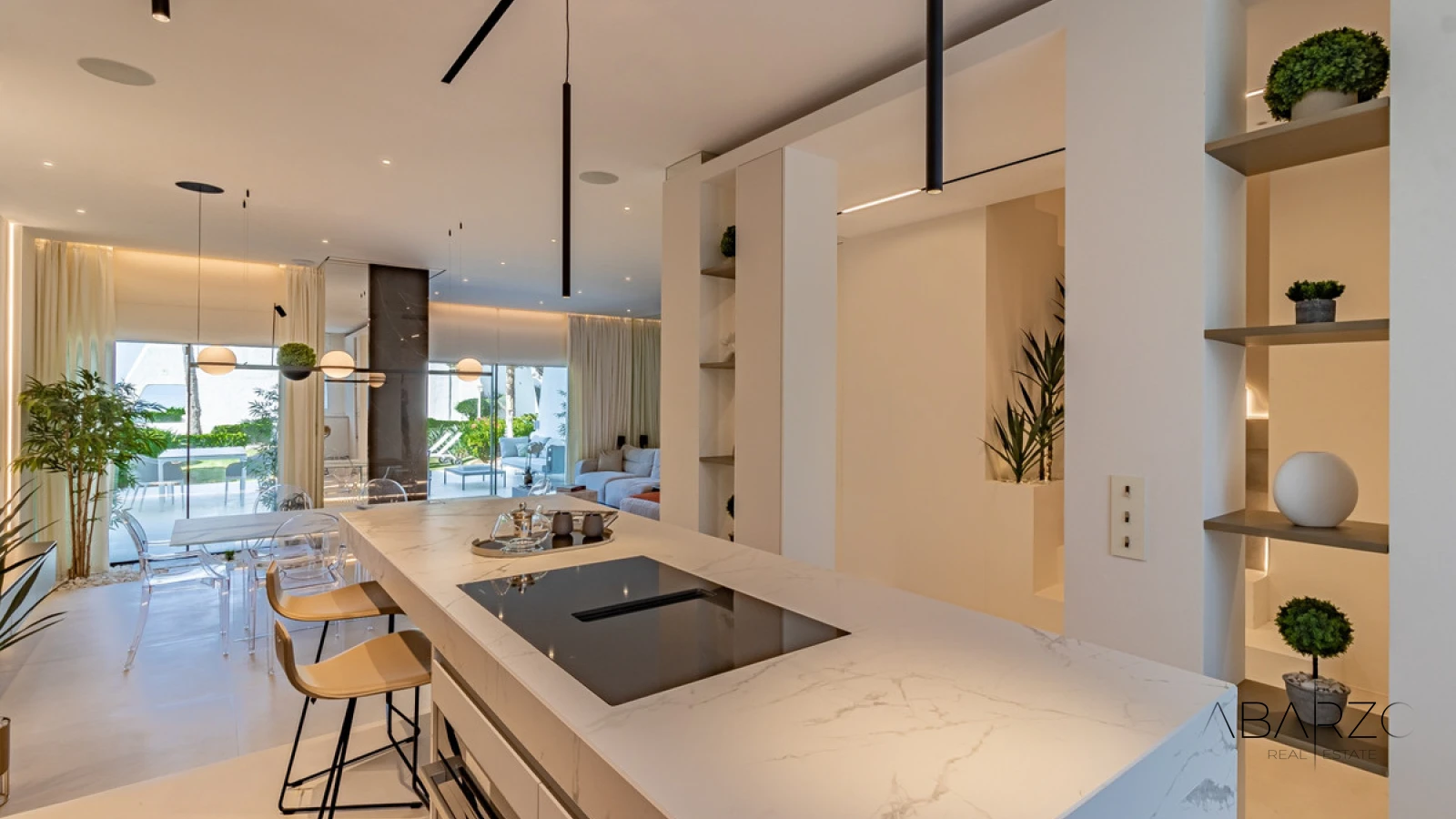 Modern townhouse in Coral Beach Marbella with sea access and 4 bedrooms — interior, Golden Mile, Marbella (9 of 47)