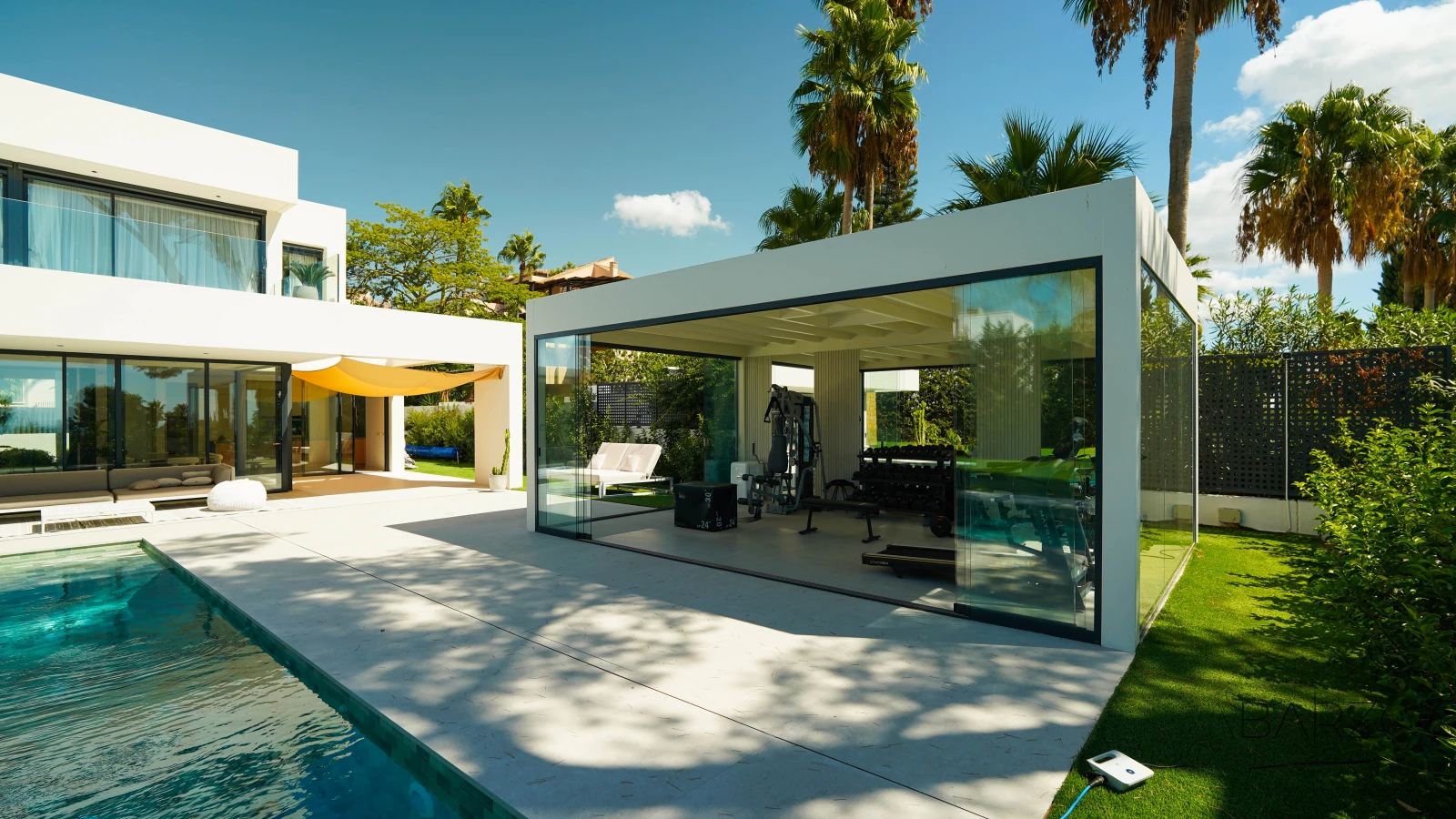 Contemporary villa in Sierra Blanca, Marbella with pool and sea views — interior, Golden Mile, Marbella (5 of 73)