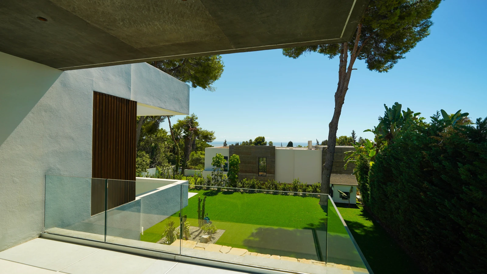 Contemporary villa in Sierra Blanca, Marbella with pool and sea views — interior, Golden Mile, Marbella (46 of 73)