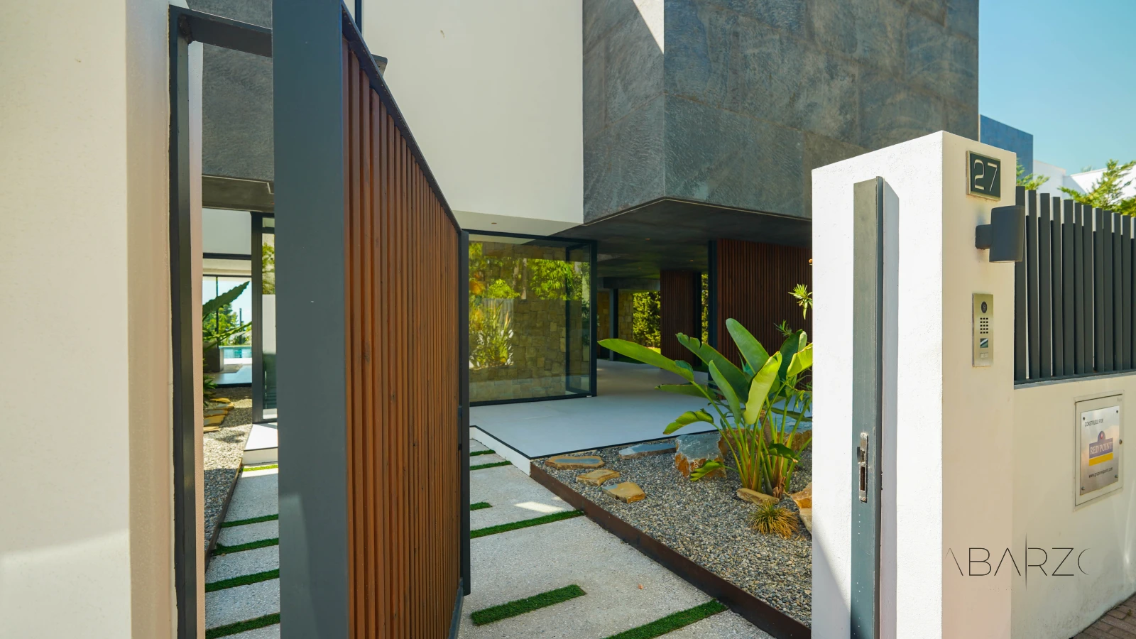 Contemporary villa in Sierra Blanca, Marbella with pool and sea views — interior, Golden Mile, Marbella (6 of 73)
