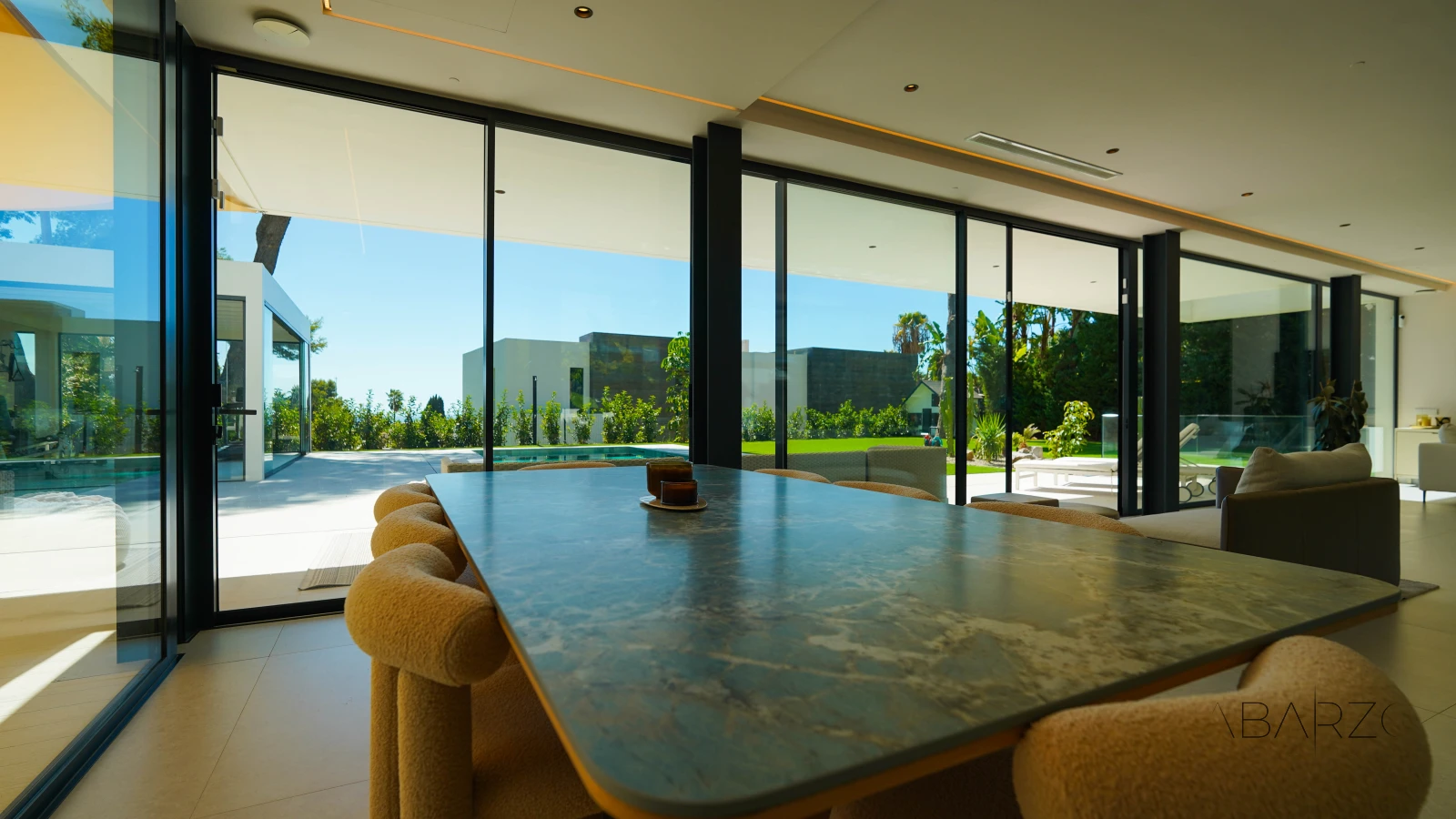 Contemporary villa in Sierra Blanca, Marbella with pool and sea views — interior, Golden Mile, Marbella (15 of 73)