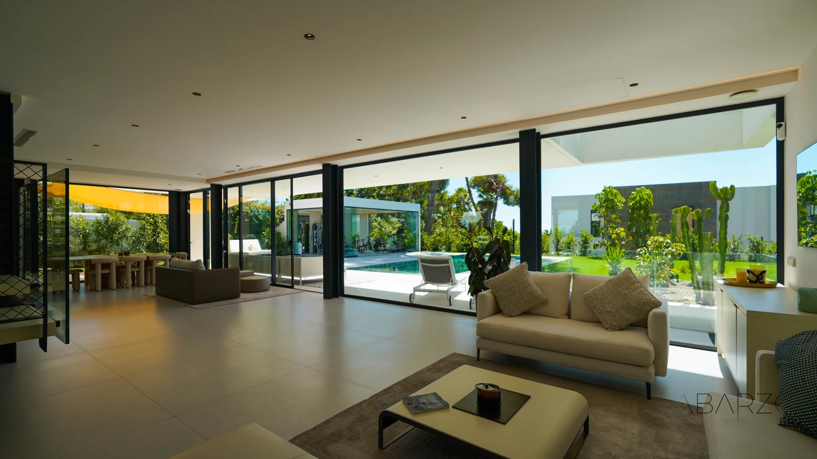 Contemporary villa in Sierra Blanca, Marbella with pool and sea views — interior, Golden Mile, Marbella (12 of 73)