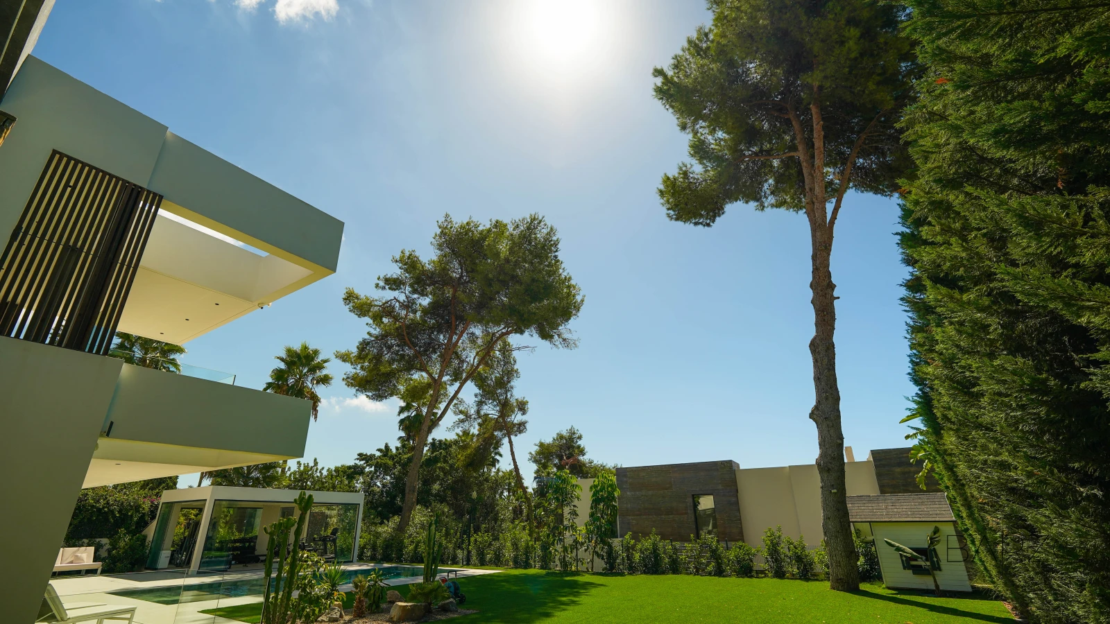 Contemporary villa in Sierra Blanca, Marbella with pool and sea views — interior, Golden Mile, Marbella (71 of 73)