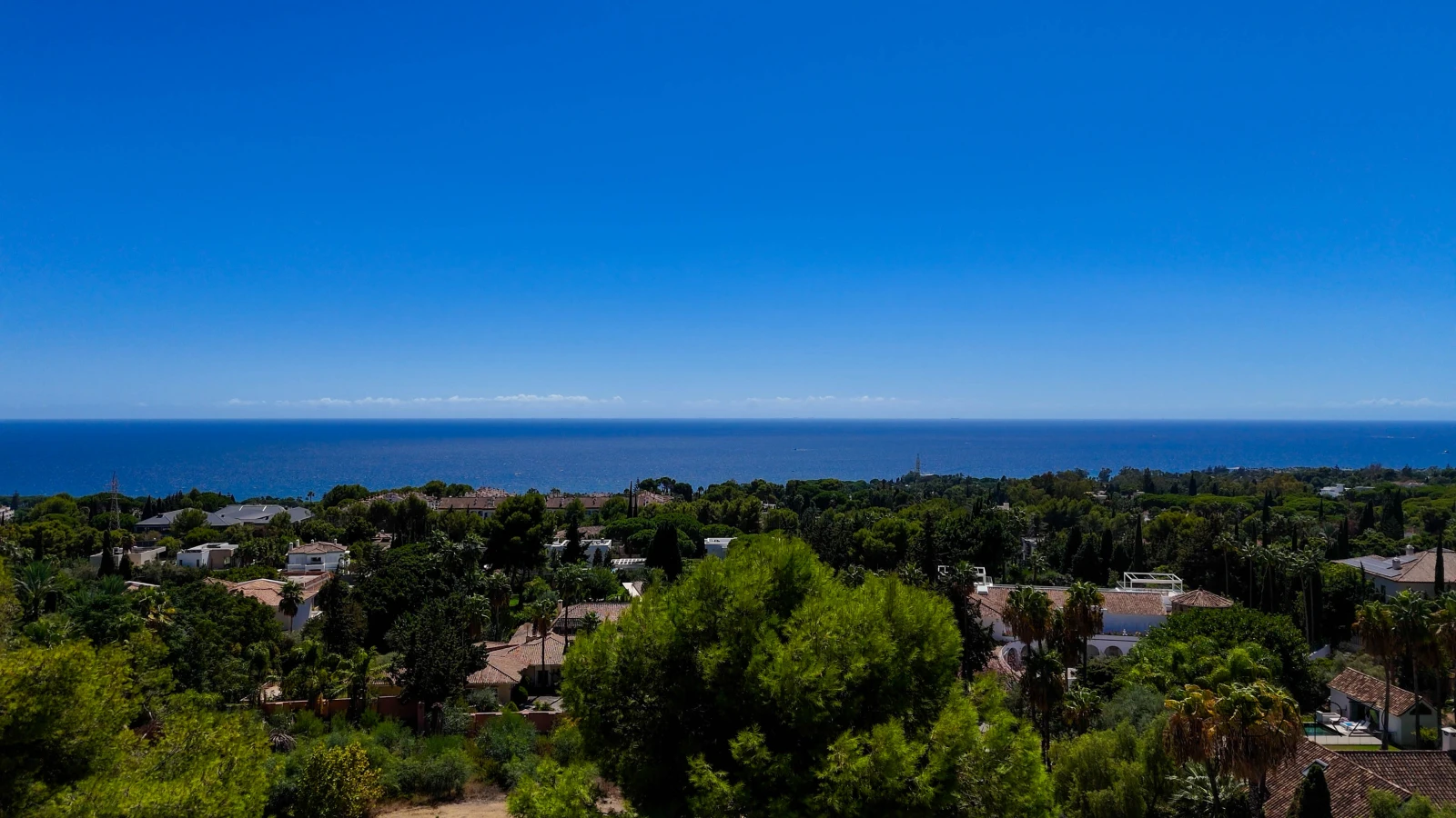 Contemporary villa in Sierra Blanca, Marbella with pool and sea views — interior, Golden Mile, Marbella (36 of 73)