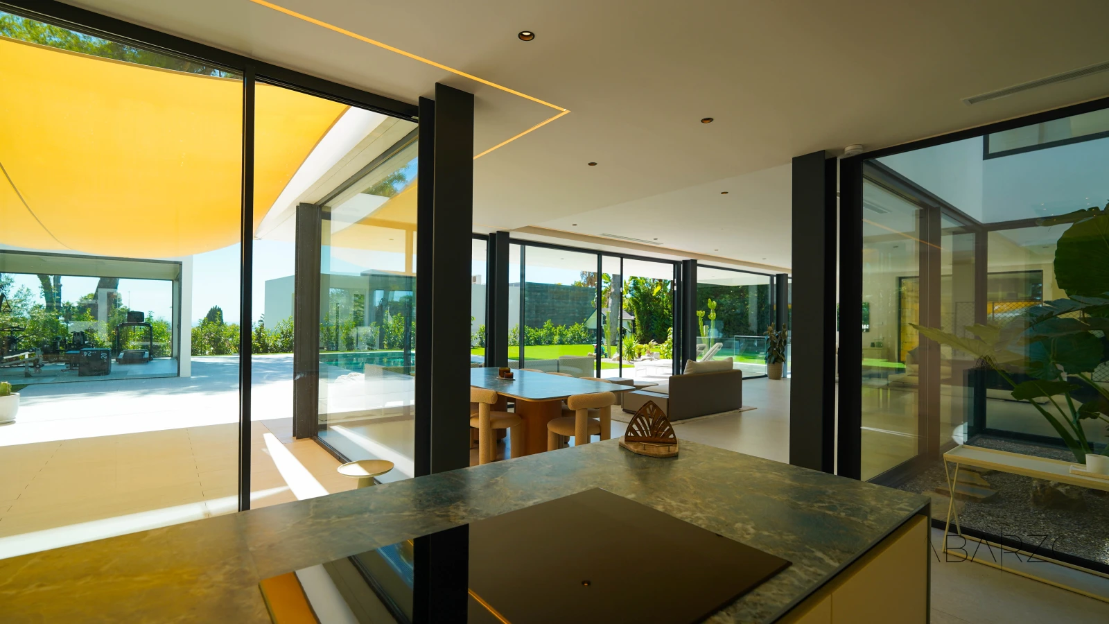 Contemporary villa in Sierra Blanca, Marbella with pool and sea views — interior, Golden Mile, Marbella (22 of 73)