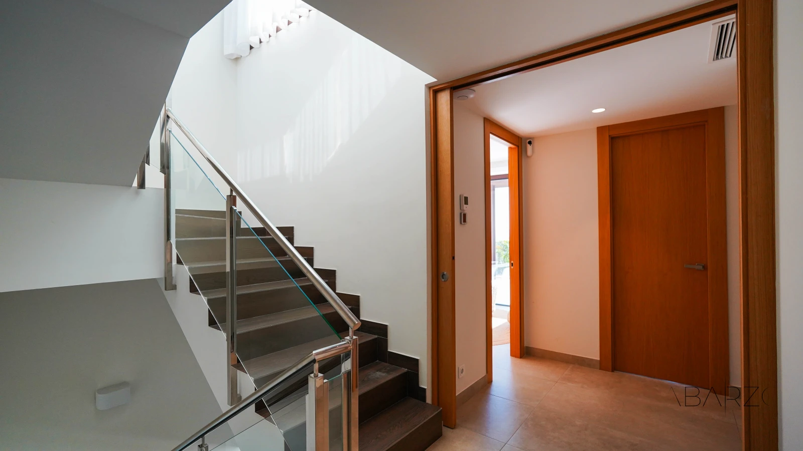 Contemporary Villa in Benahavís with Infinity Pool and Panoramic Sea Views — interior, Benahavís (101 of 110)