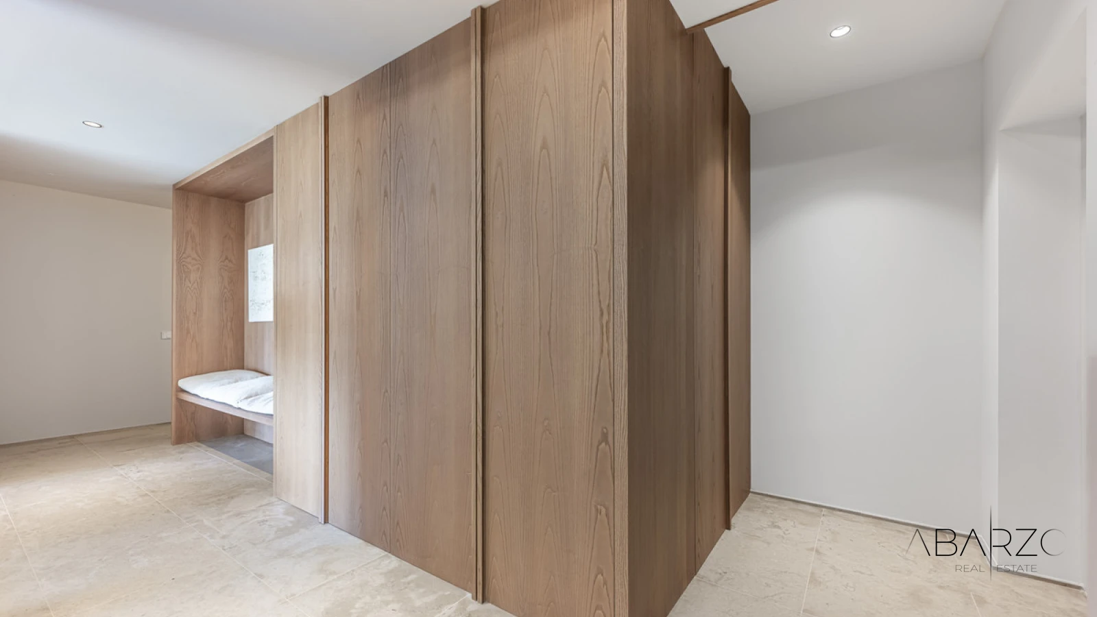 Contemporary hillside house with Mediterranean views and integrated design — interior, El Madroñal, Benahavís (37 of 49)